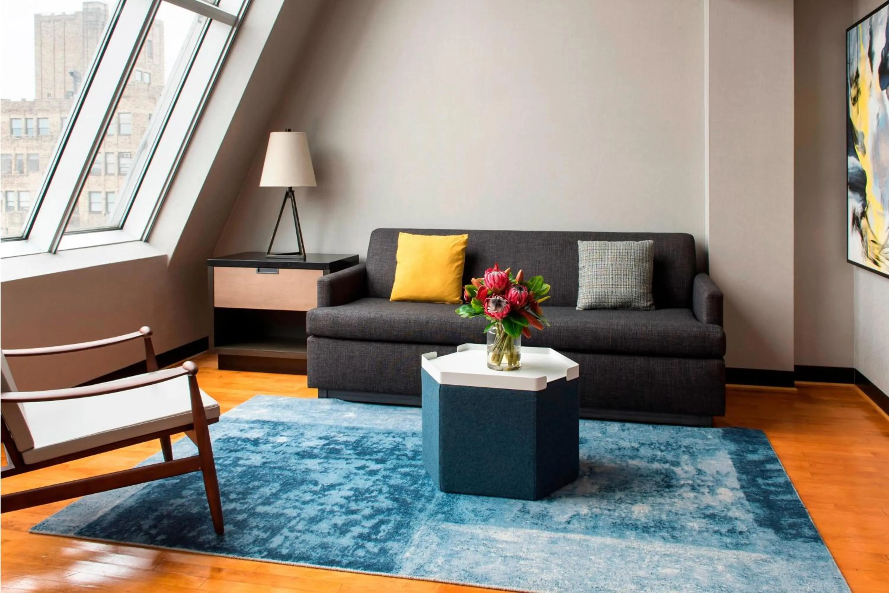 Photo of the whole room in Four Points by Sheraton Manhattan SoHo Village