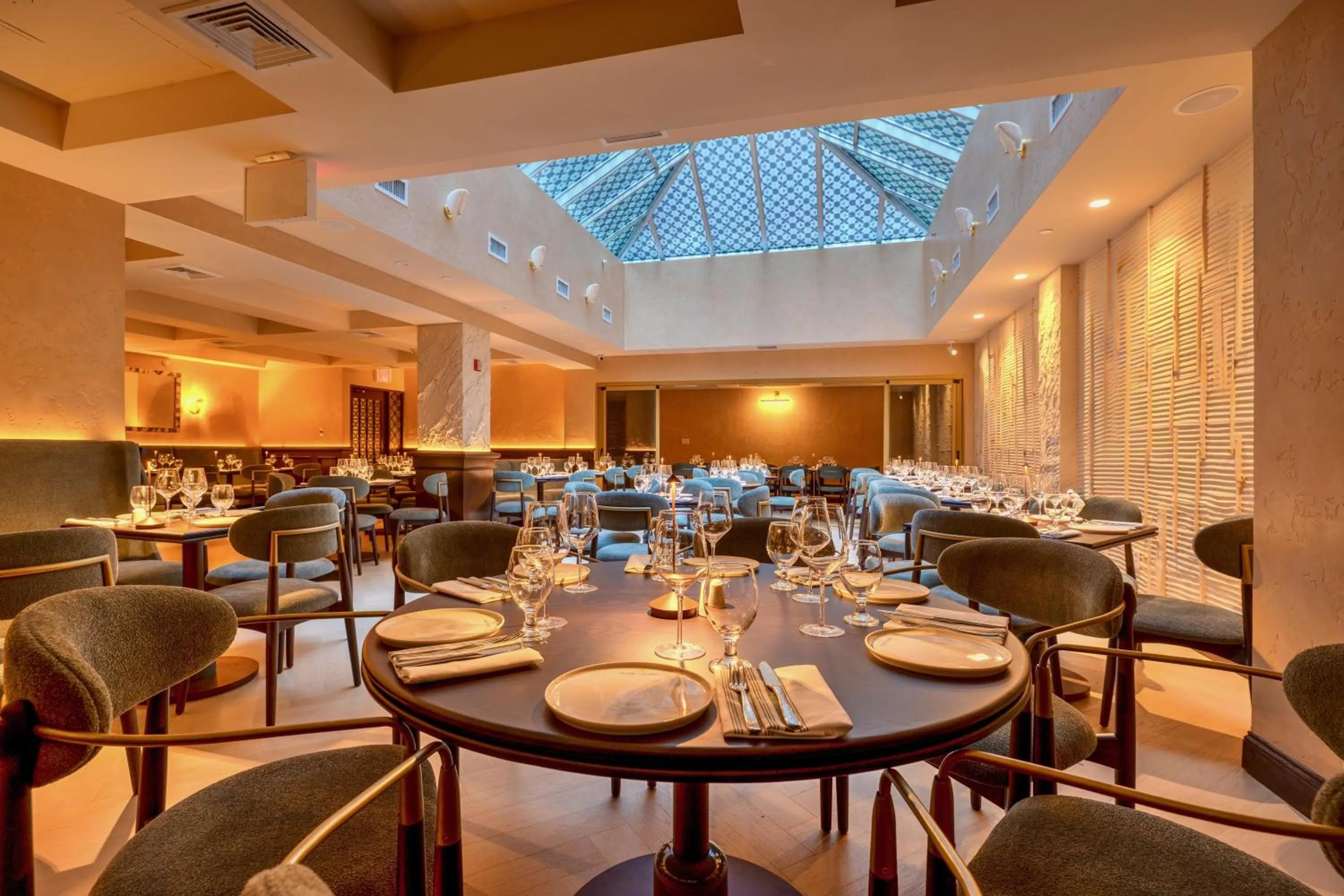 Restaurant/places to eat in Four Points by Sheraton Manhattan SoHo Village