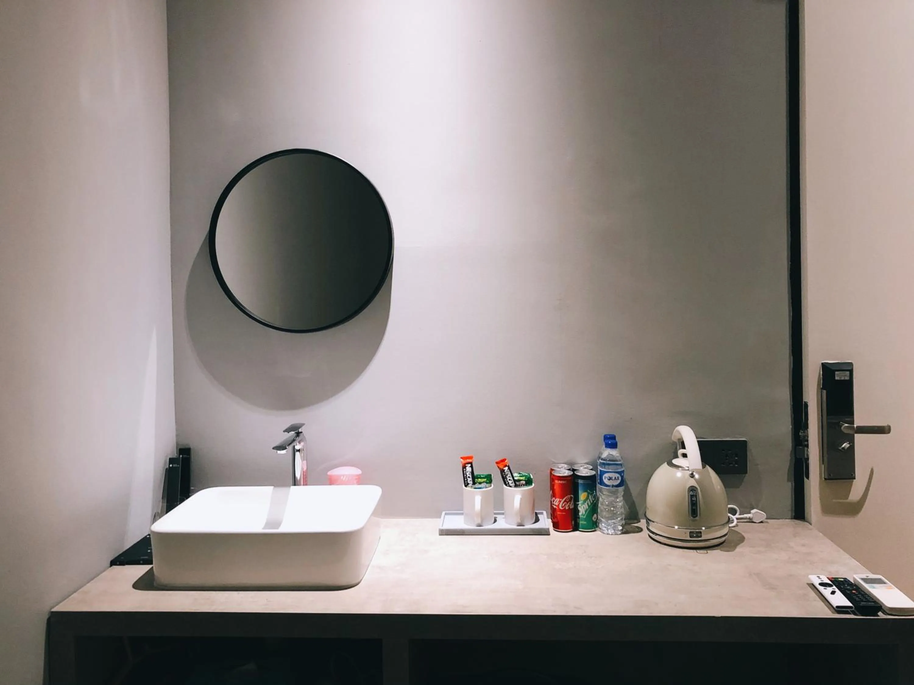 Coffee/tea facilities in Rest Chinatown Hotel