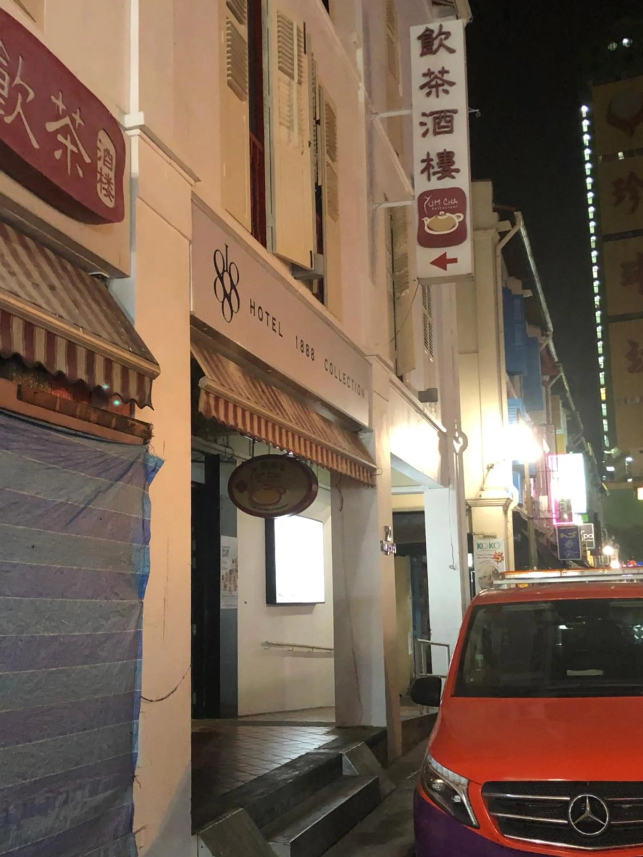 Property building in Rest Chinatown Hotel