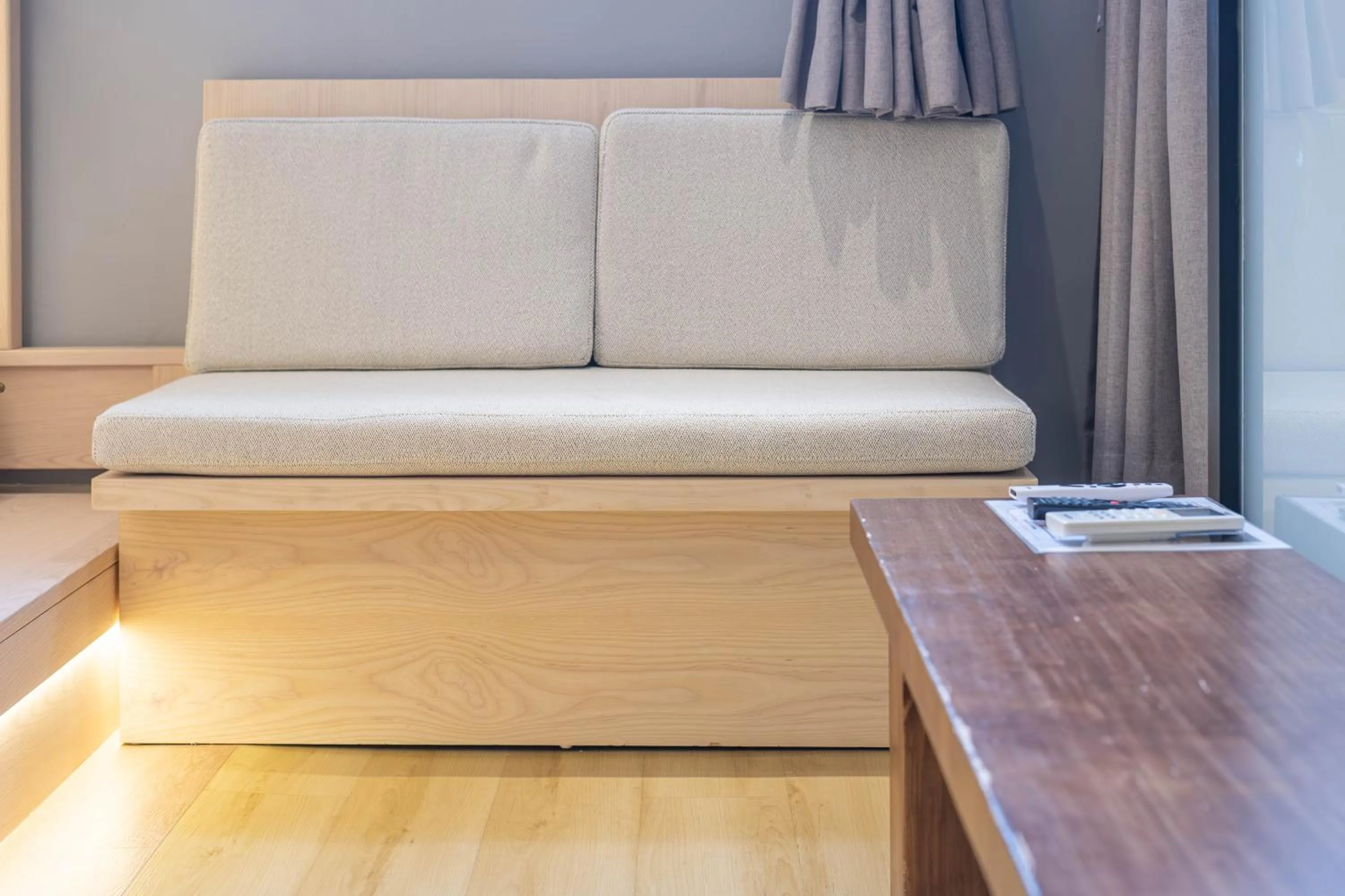 Living room in Rest Chinatown Hotel