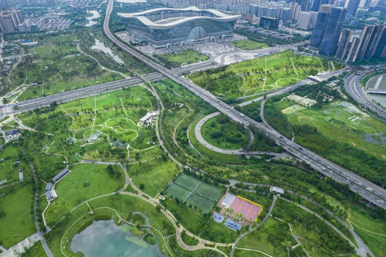 City view in Holiday Inn Chengdu Century City-WestTower