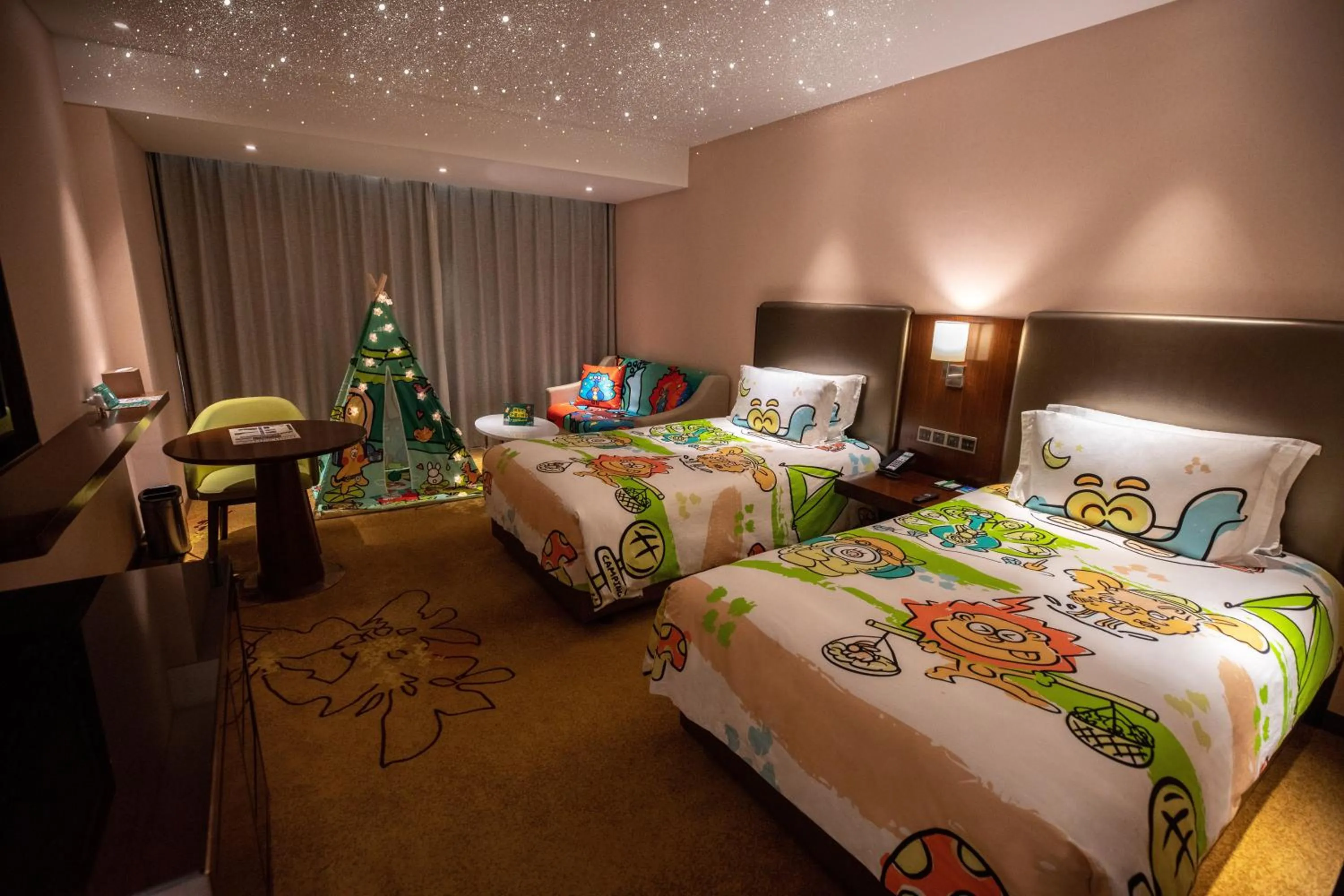 Bedroom, Bed in Holiday Inn Chengdu Century City-WestTower