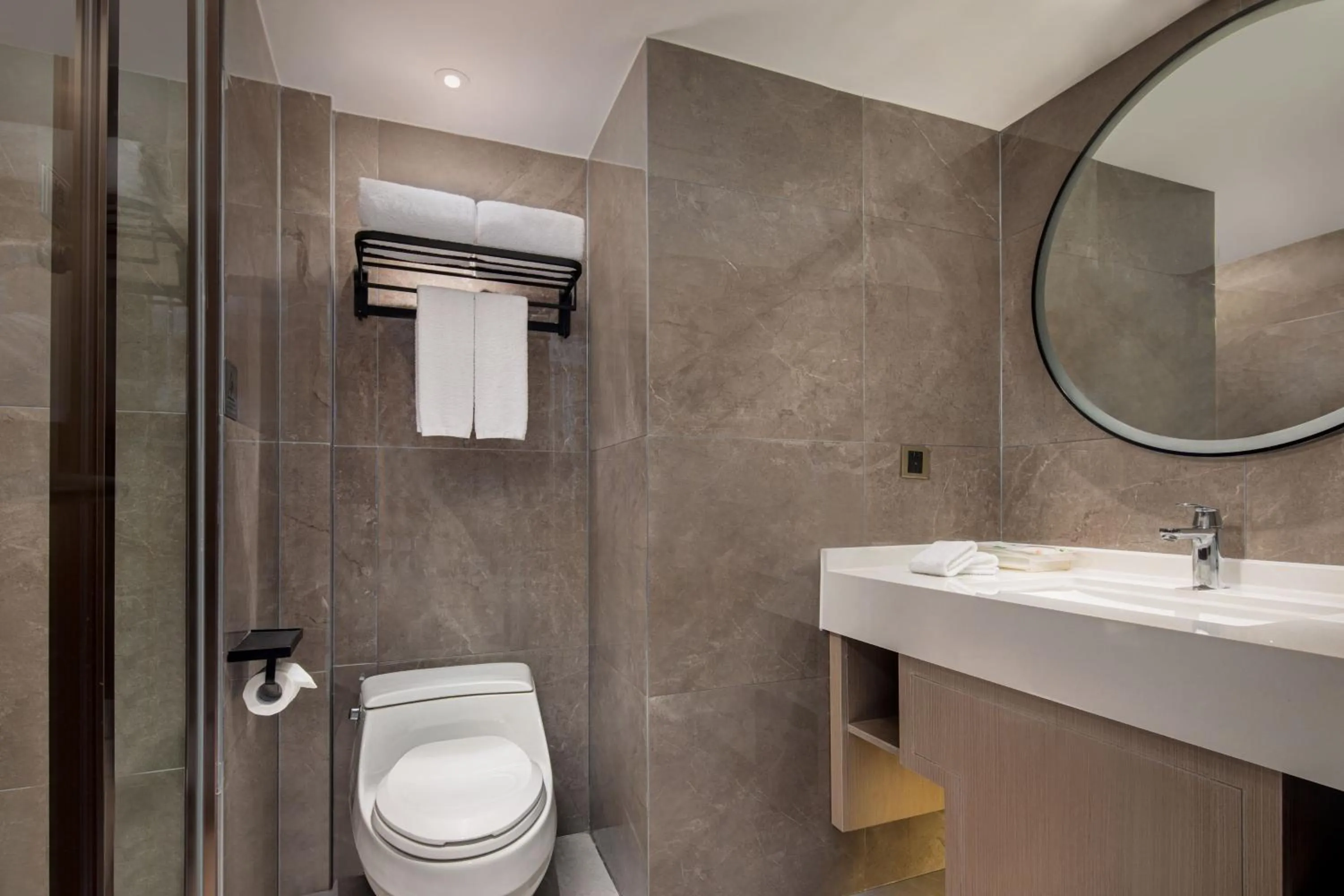 Bathroom in Holiday Inn Chengdu Century City-WestTower