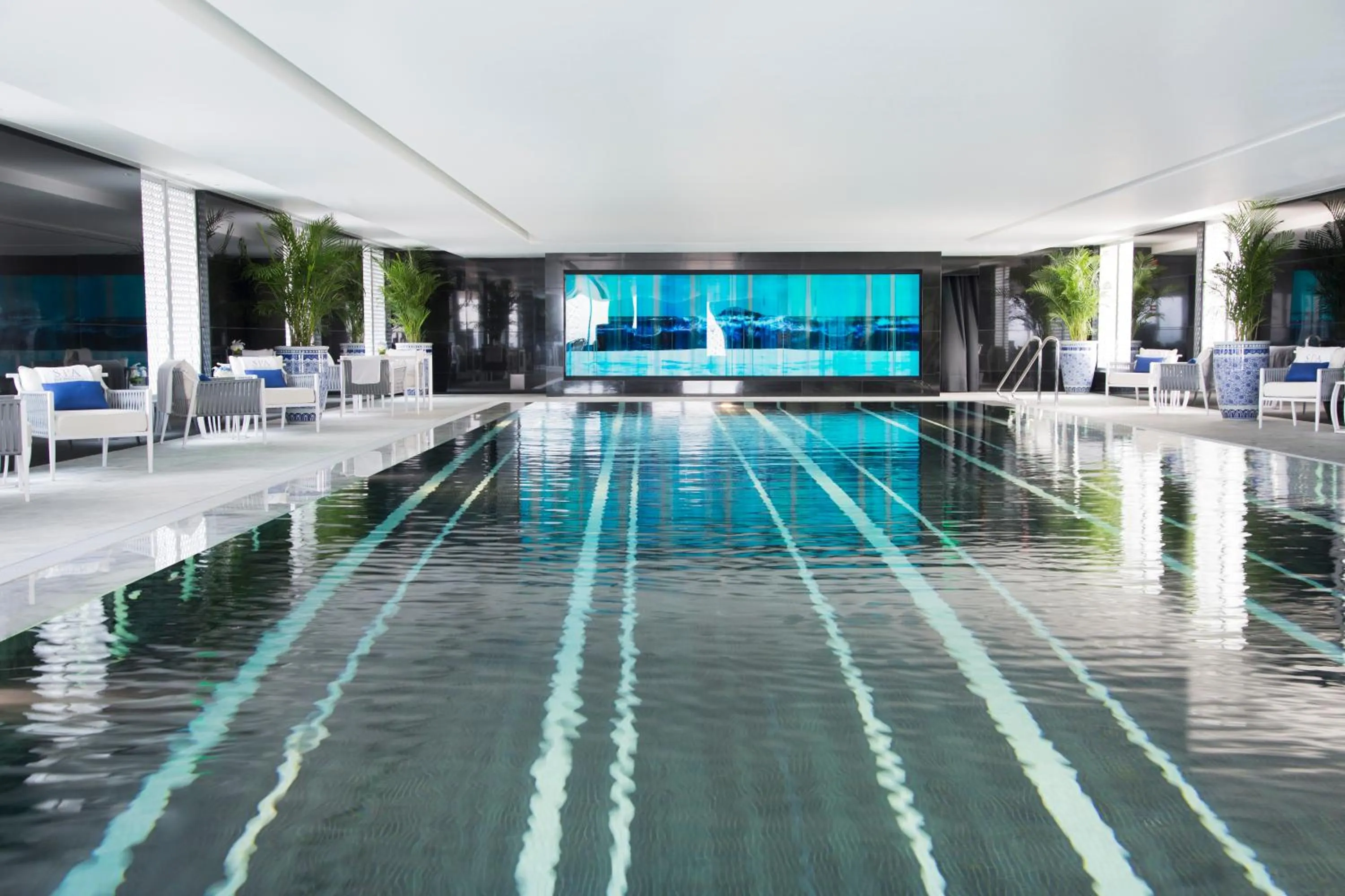 Swimming pool in The Peninsula Beijing