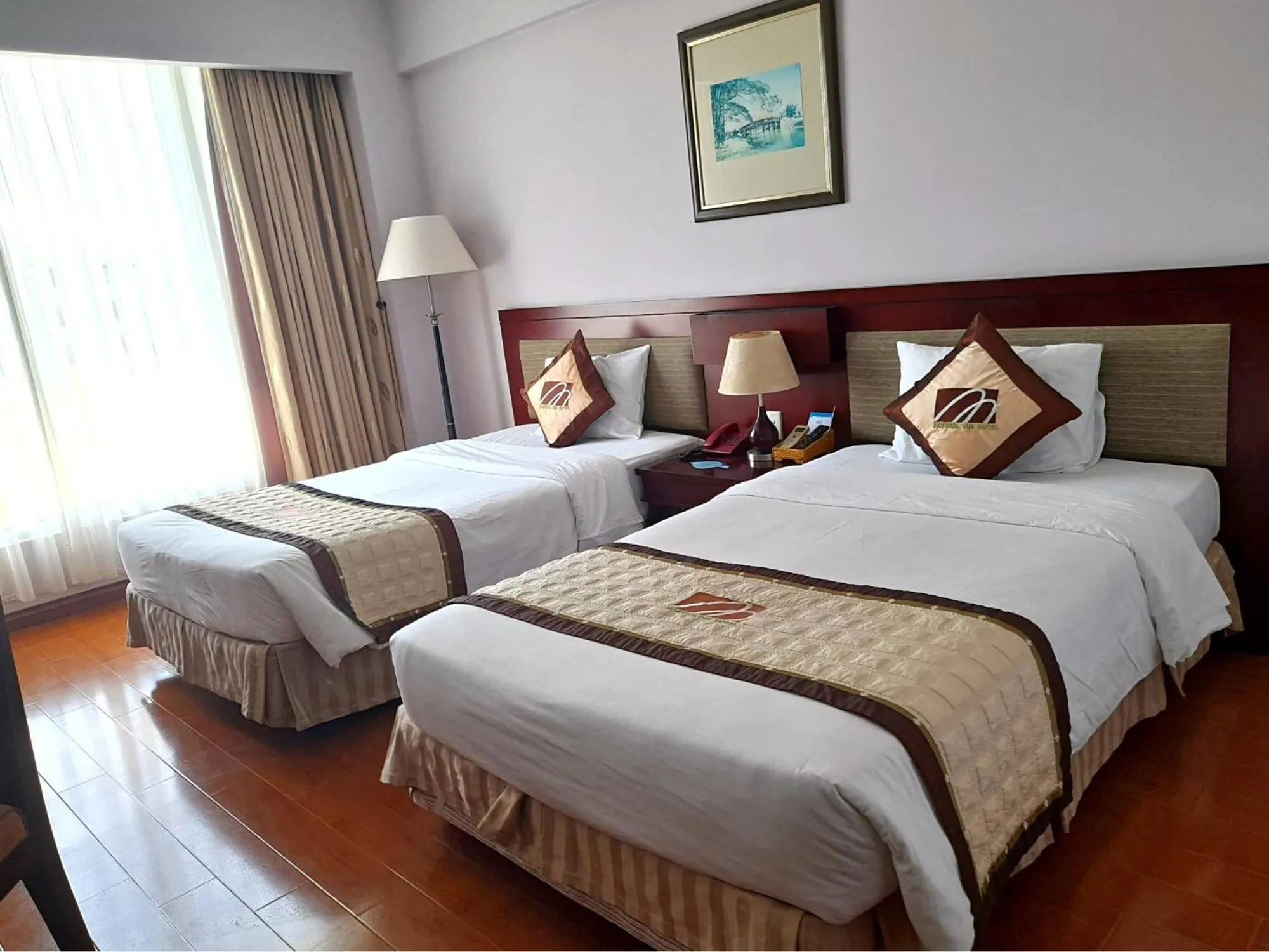 Bed in Mondial Hotel Hue