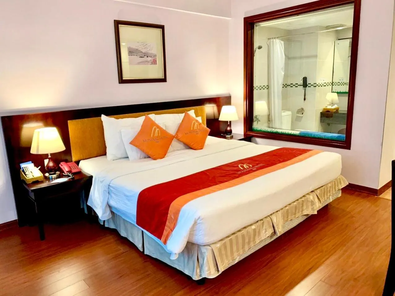 Bed in Mondial Hotel Hue