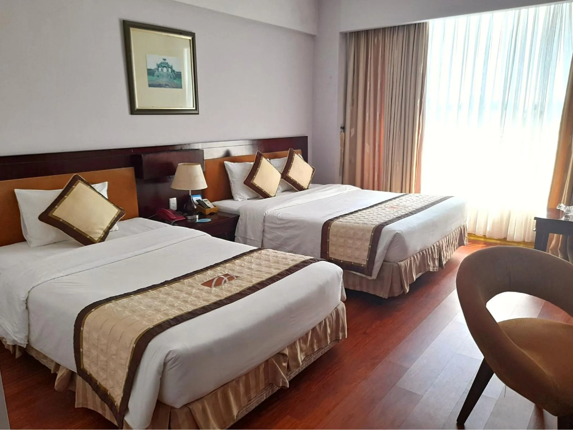 Bedroom, Bed in Mondial Hotel Hue