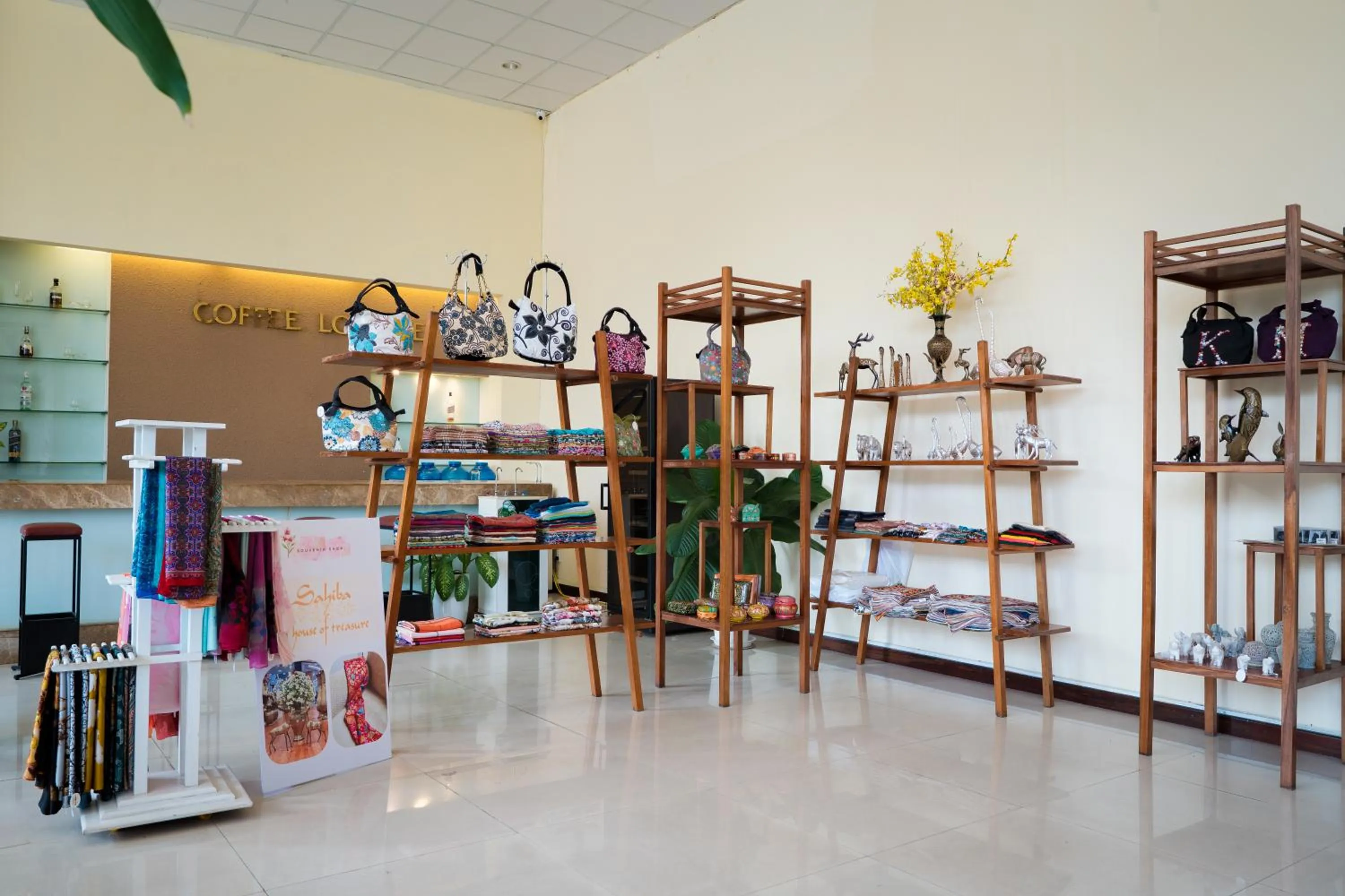 Lobby or reception in Mondial Hotel Hue