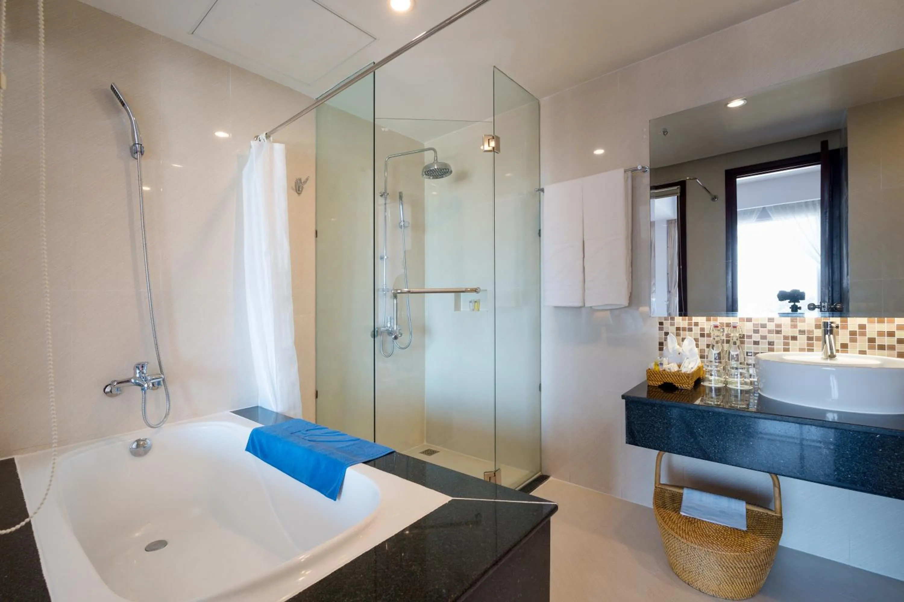 Toilet in Mondial Hotel Hue