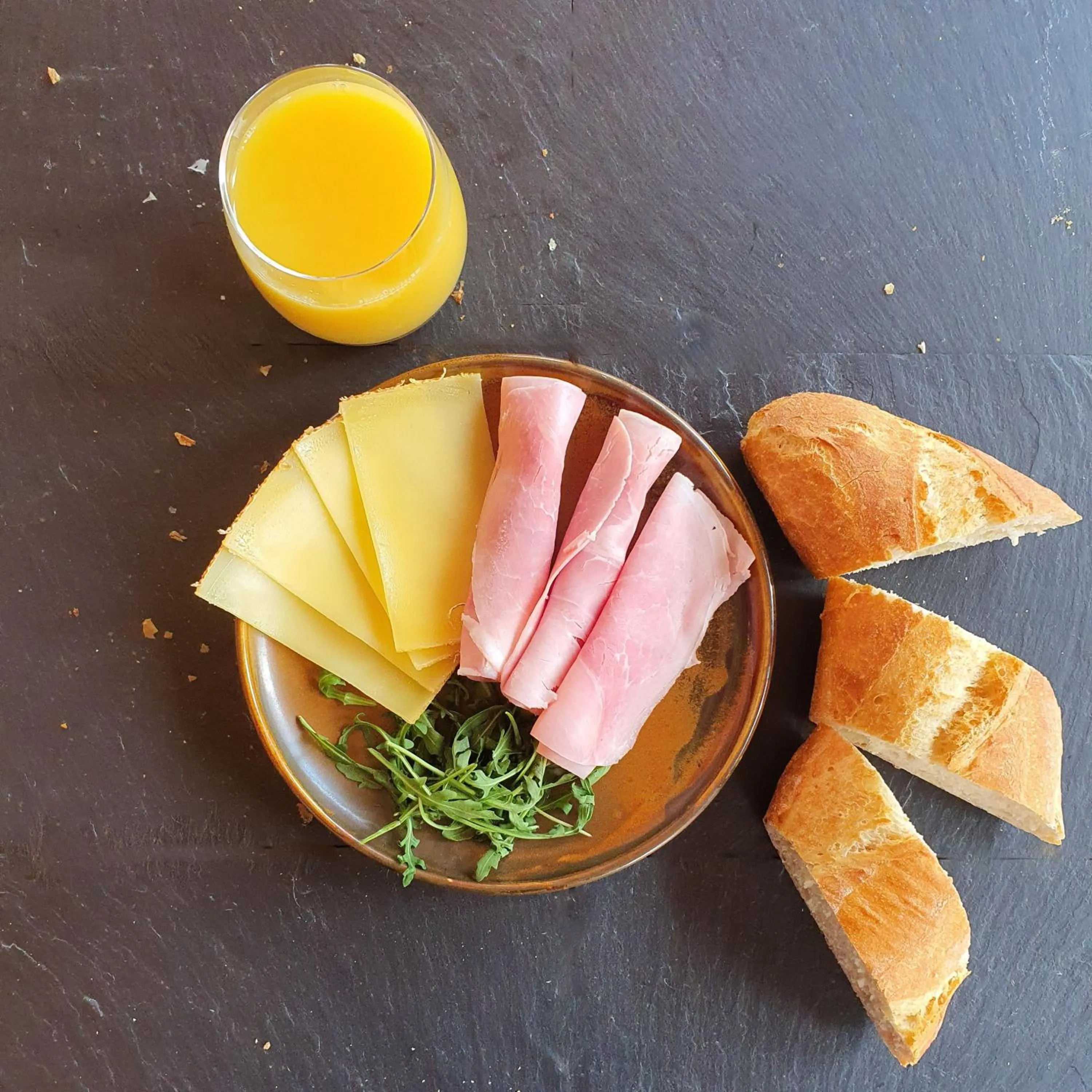 Breakfast in Mountain Lodge, Les Crosets