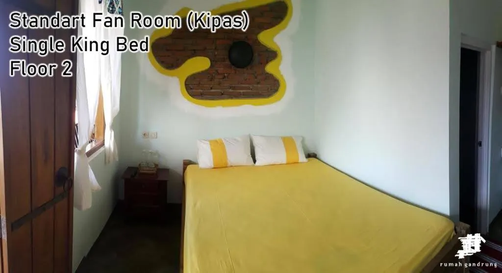 fireplace, Bed in Rumah Gandrung