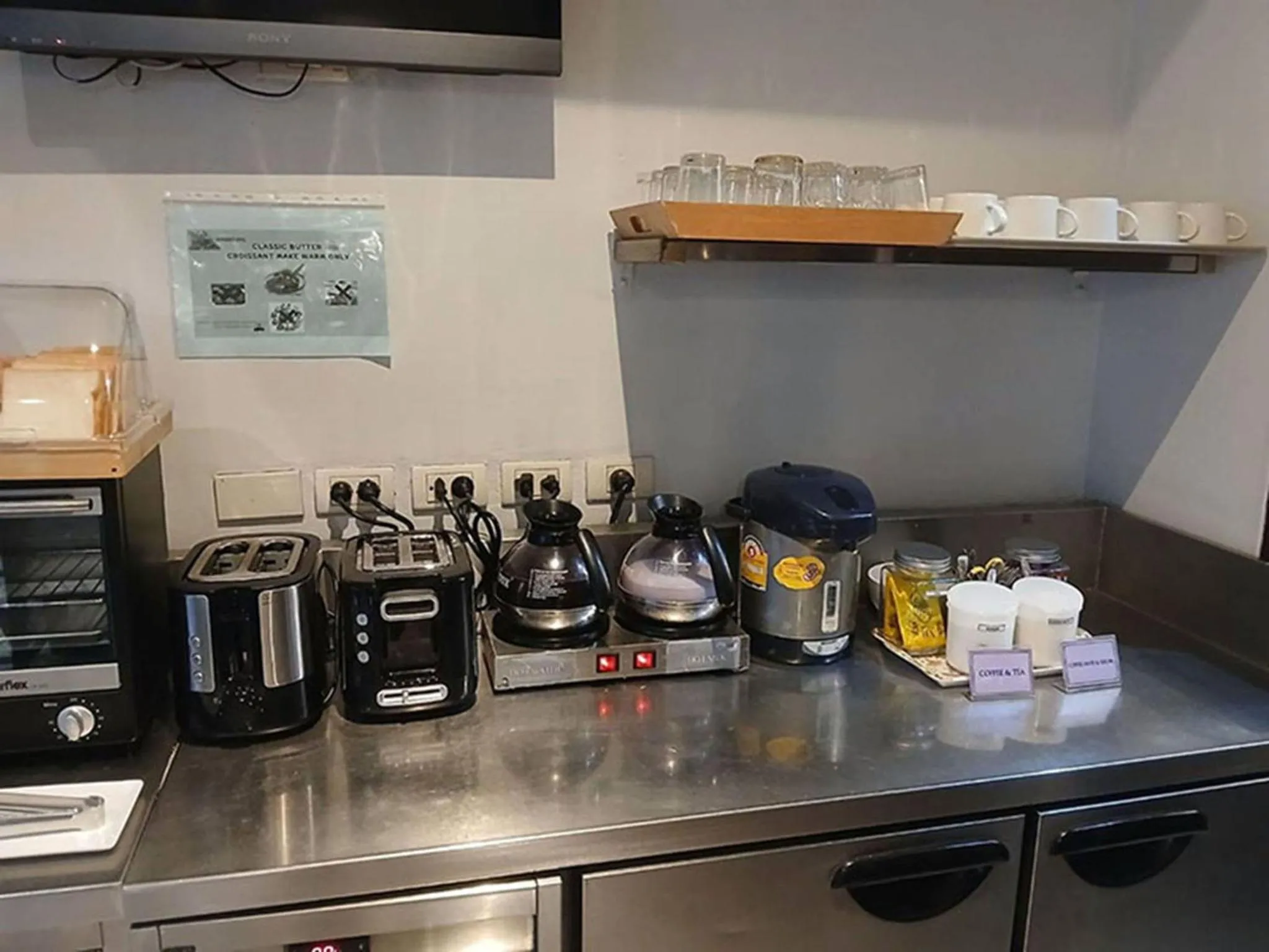 Breakfast in Sawasdee Hotel @ Sukhumvit Soi 8