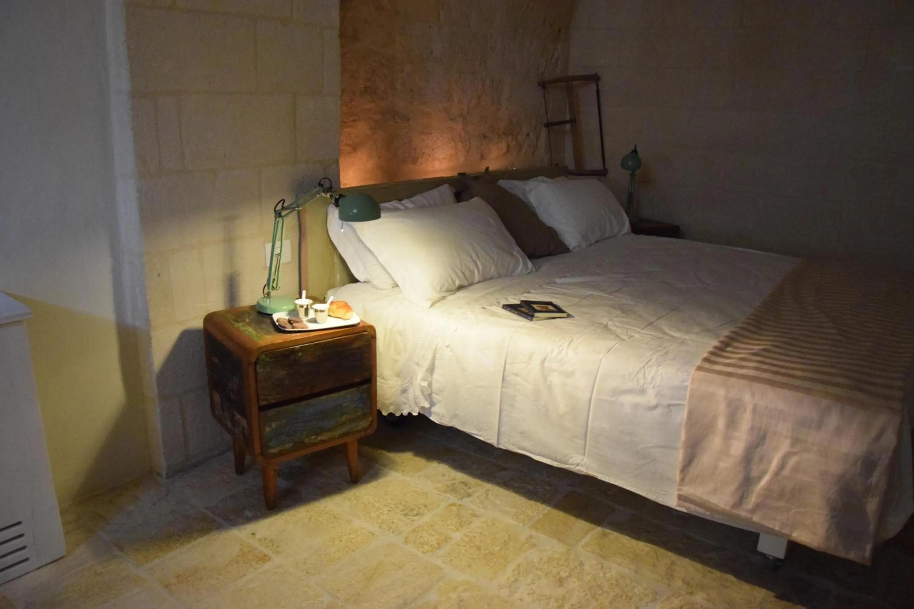 Bed in Thymus Residence nei Sassi