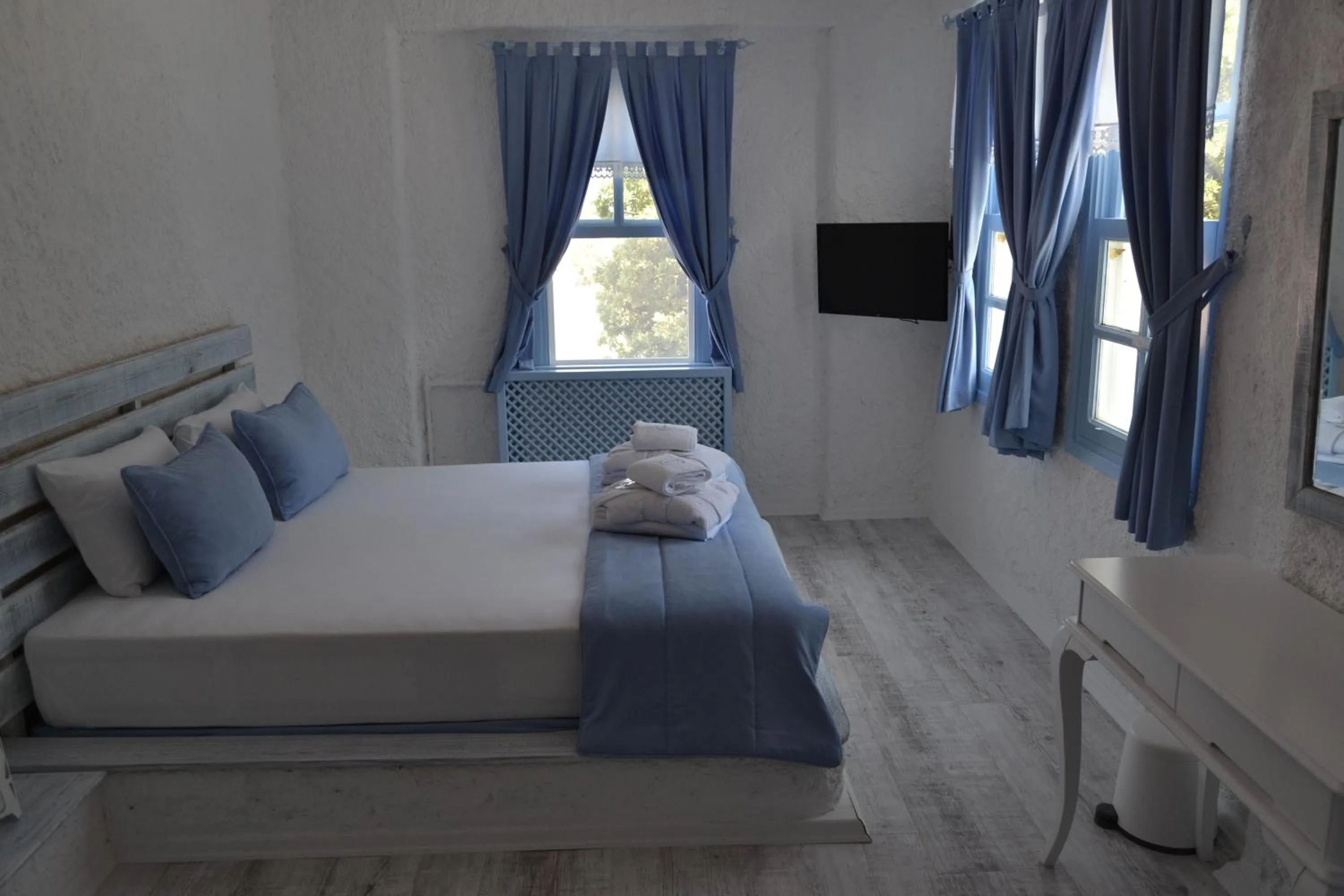 Bed in Thea Butik Hotel & Restaurant