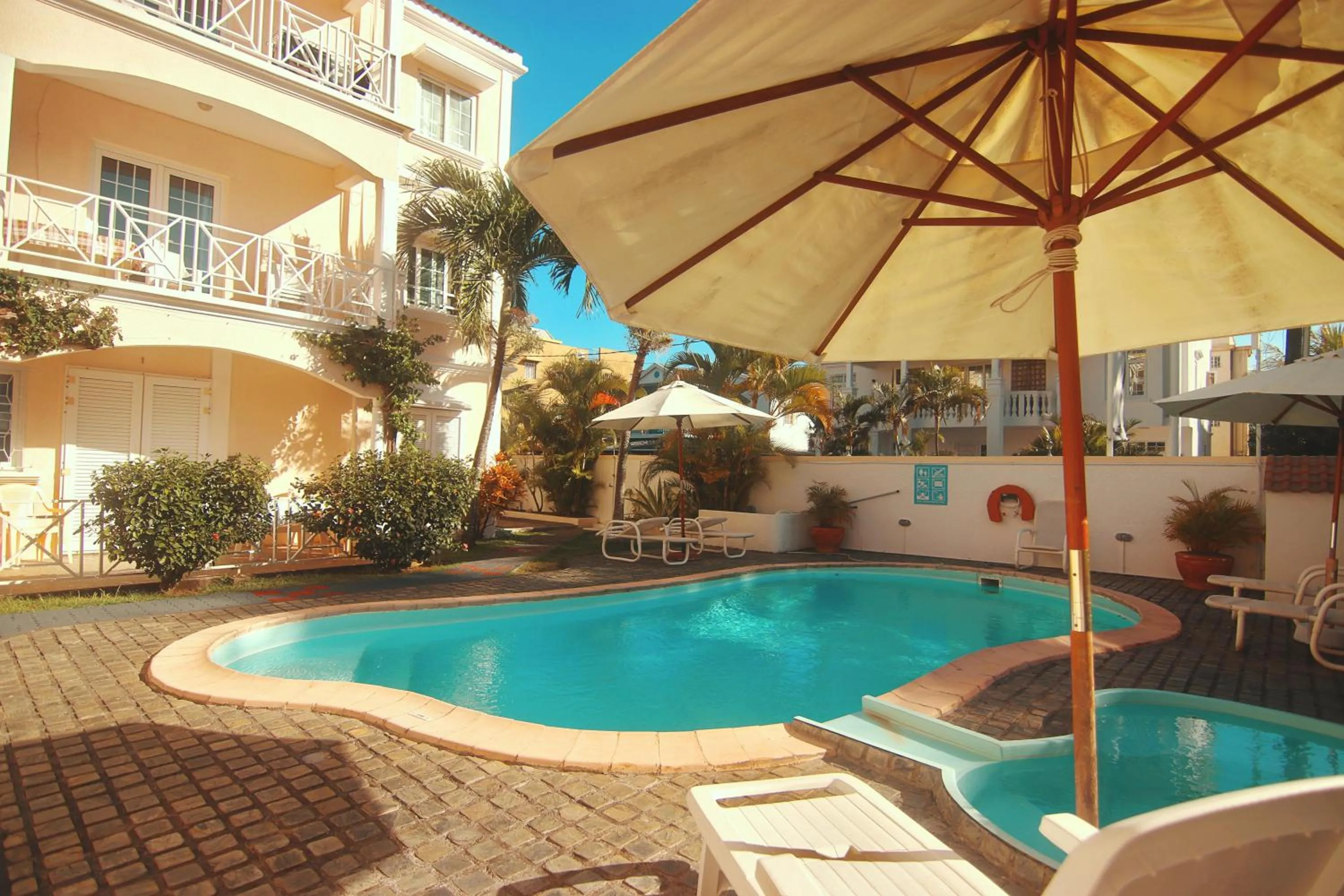 Property building in Residence Capri - Mont Choisy