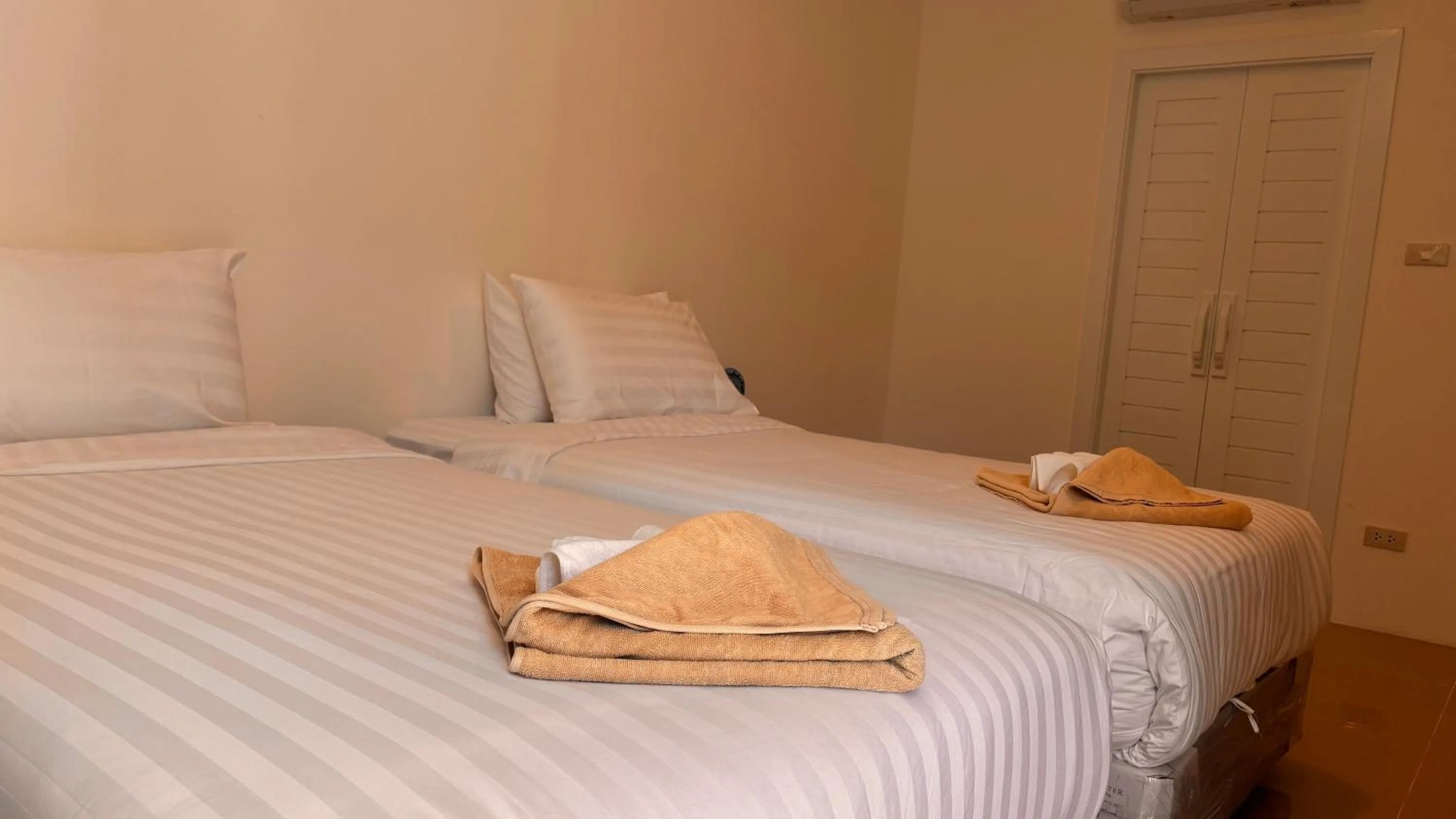 Bed in PP Blue Sky Resort-SHA Plus