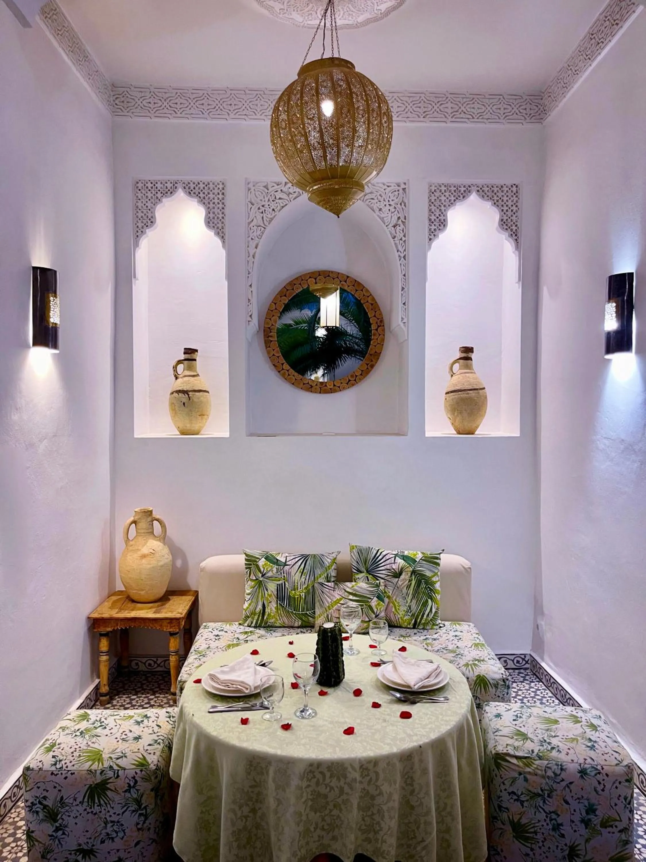 Dining area in Riad Fabiola Et Spa By La Siredrah