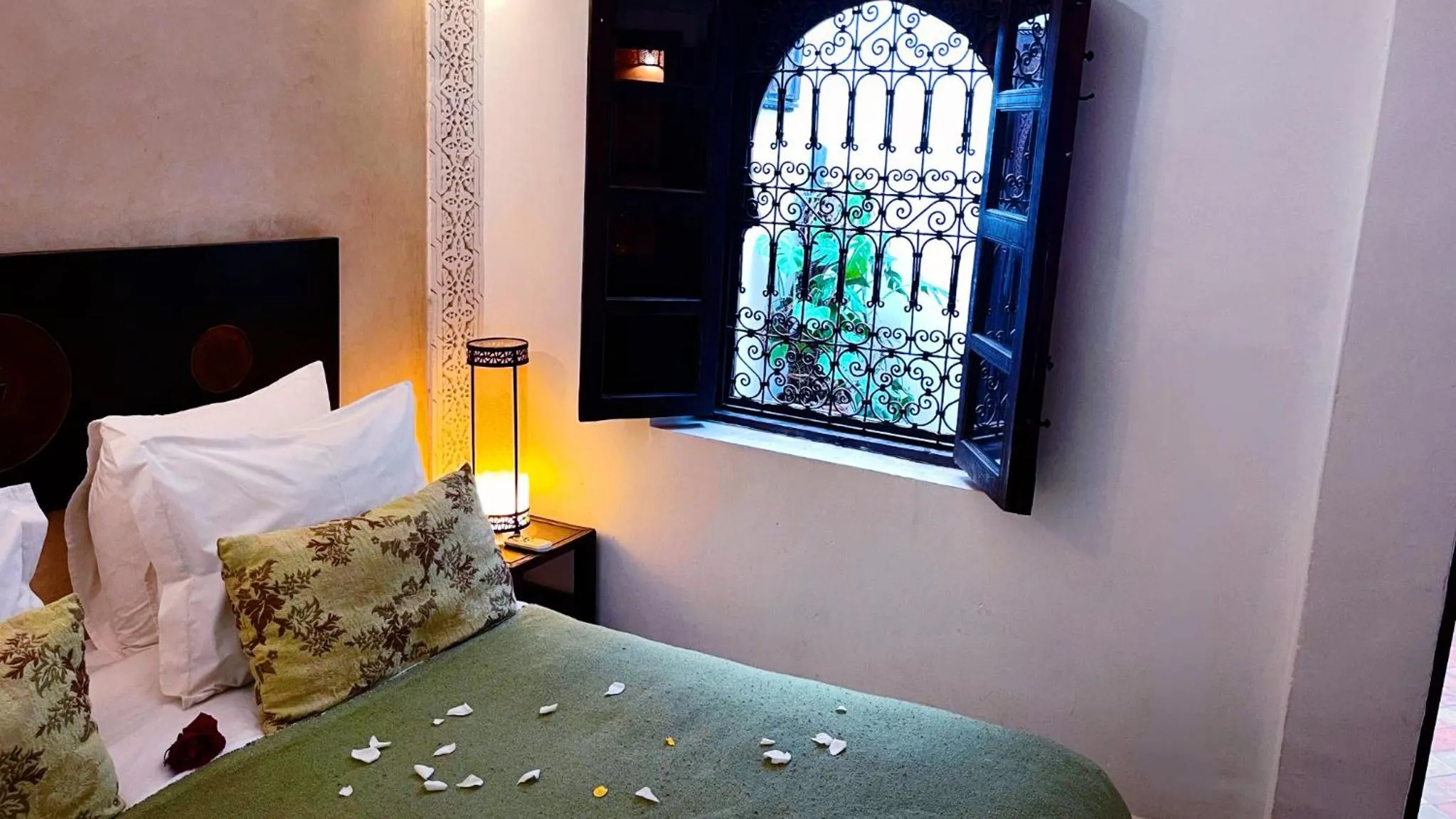 Bedroom, Bed in Riad Fabiola Et Spa By La Siredrah