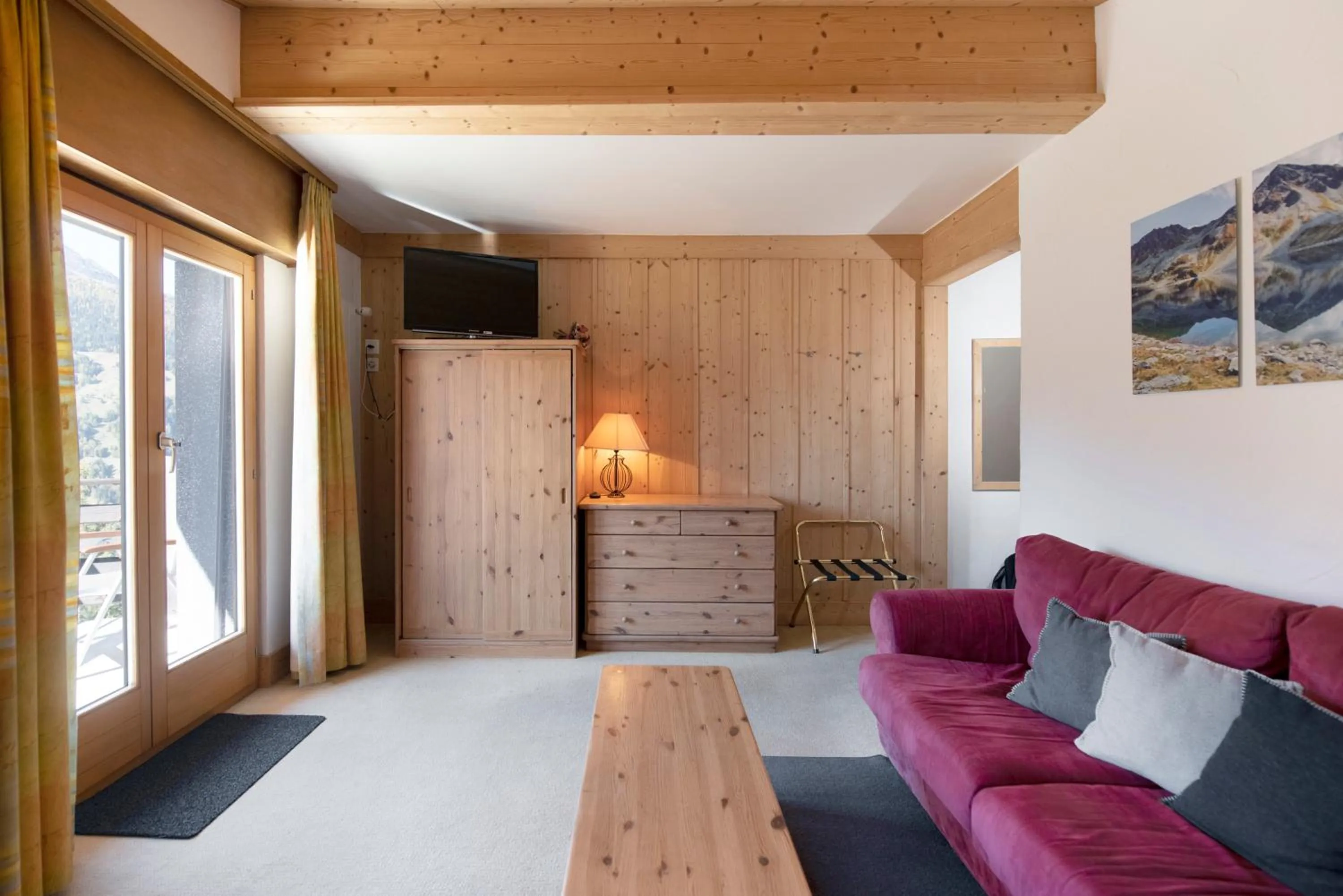 Property building in Hotel le Beausite