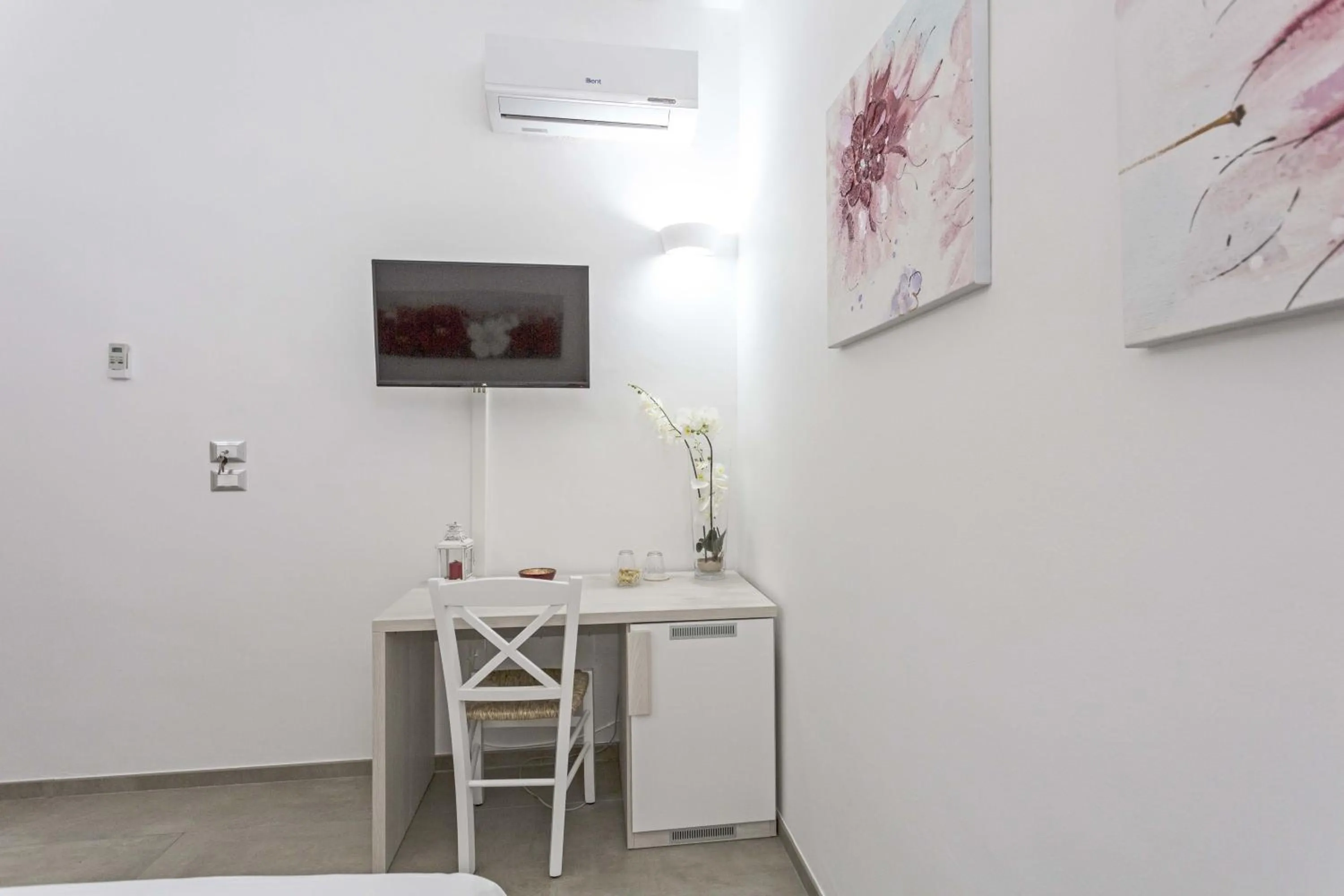 Seating area in La Loggia dei Raynò