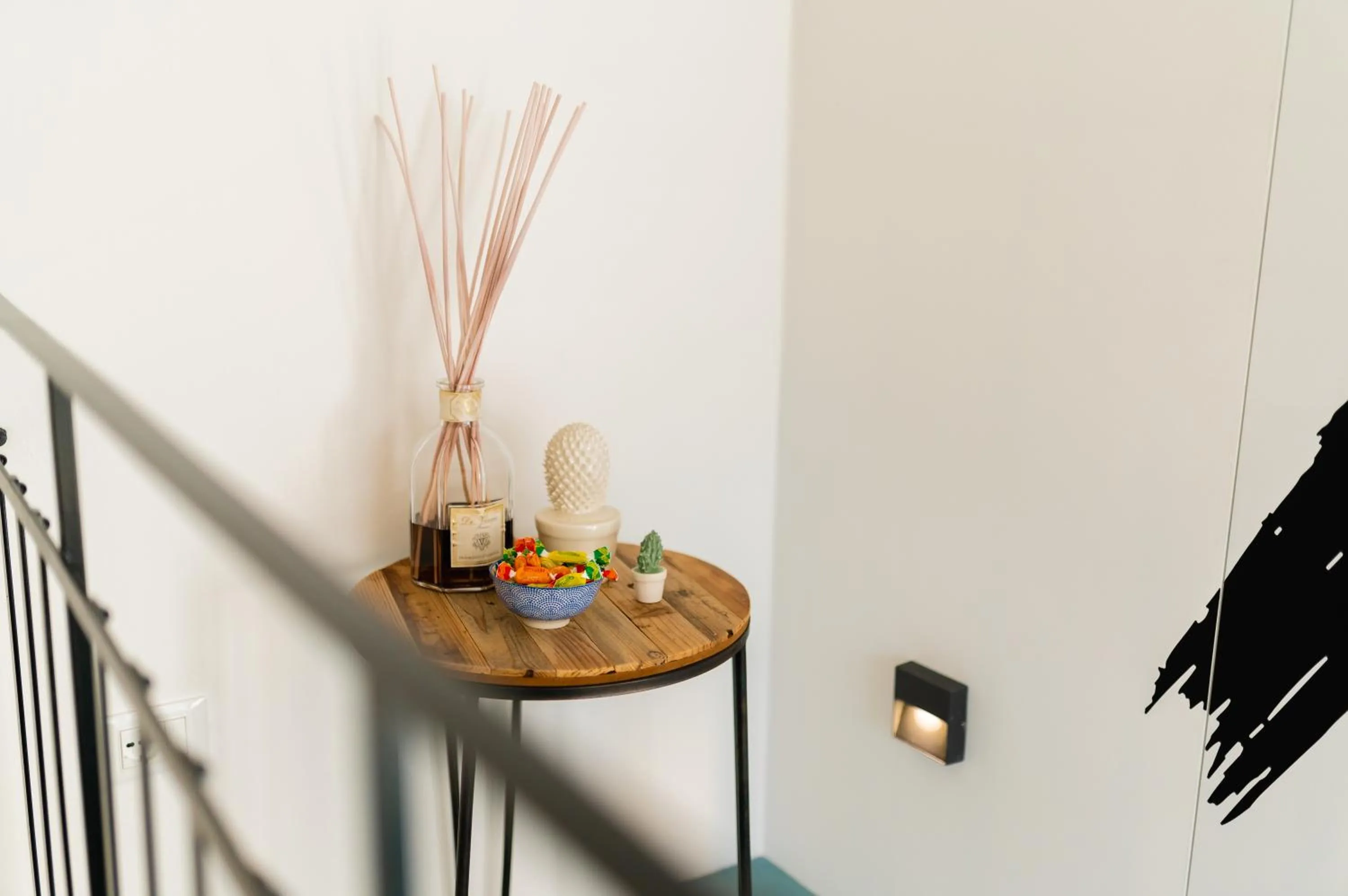 Seating area in B&B A C-Caste