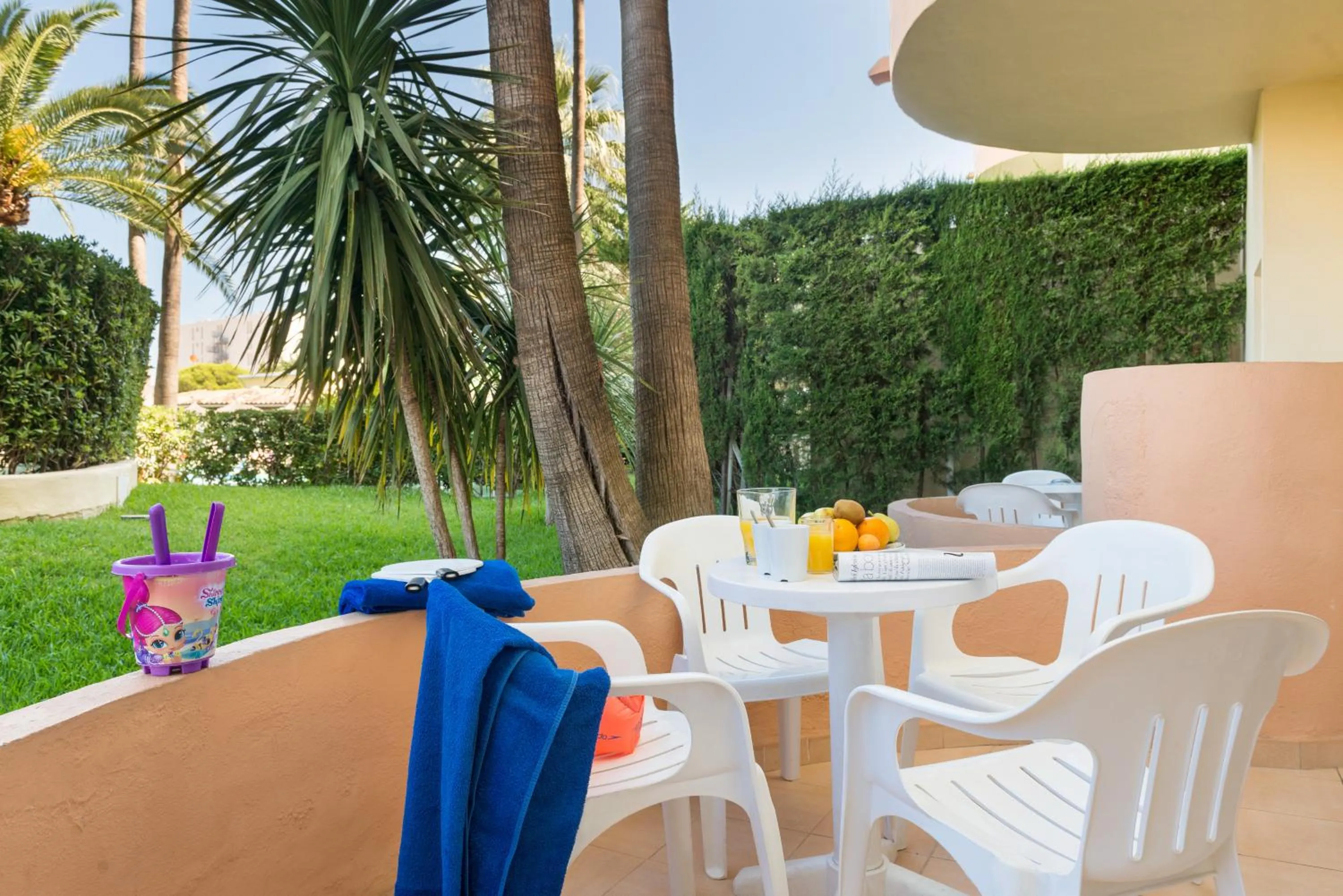 Garden view in Alcudia Beach Apartments
