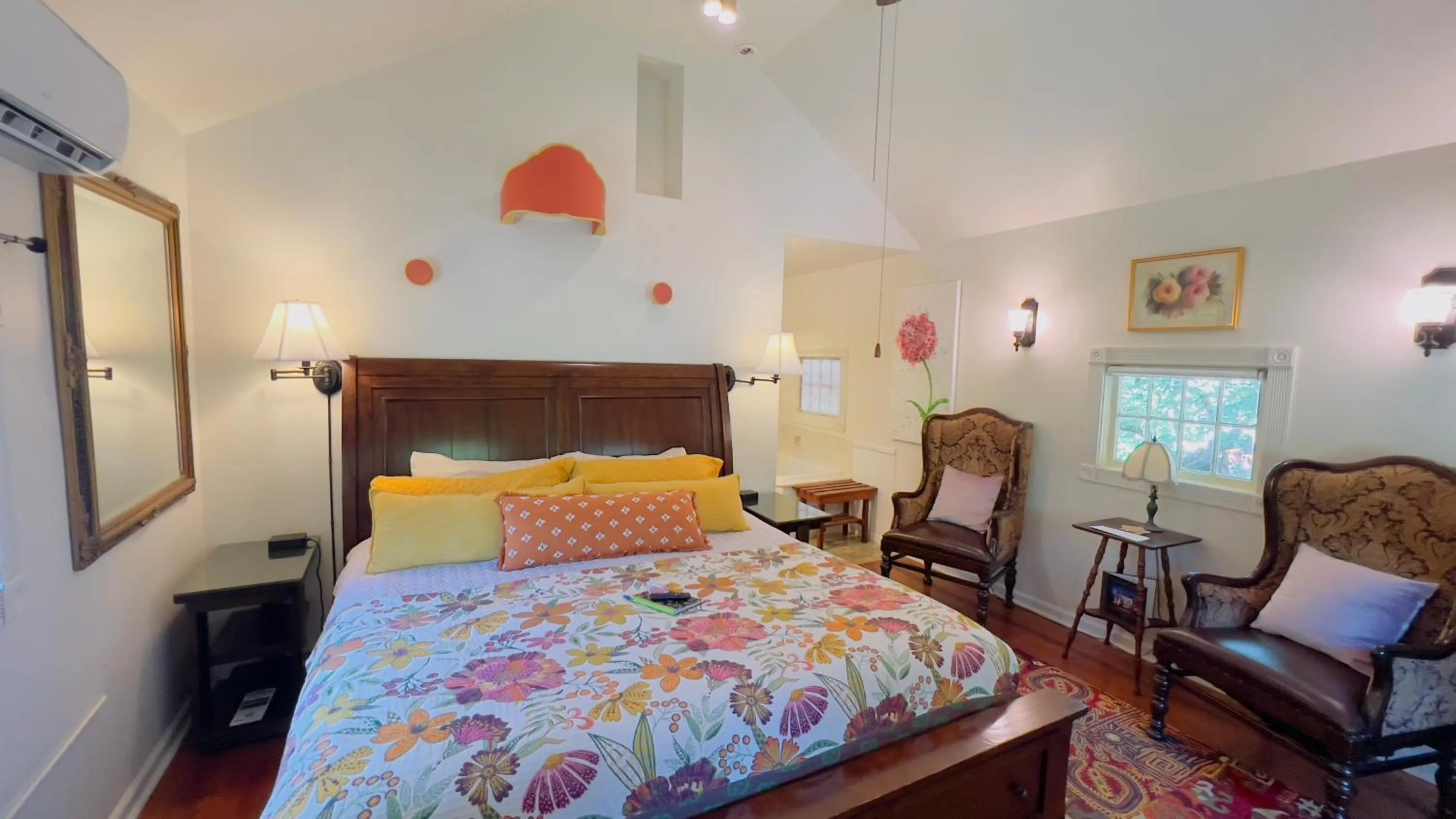 Bed in Rock Cottage Gardens B&B