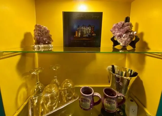 Decorative detail in Rock Cottage Gardens B&B