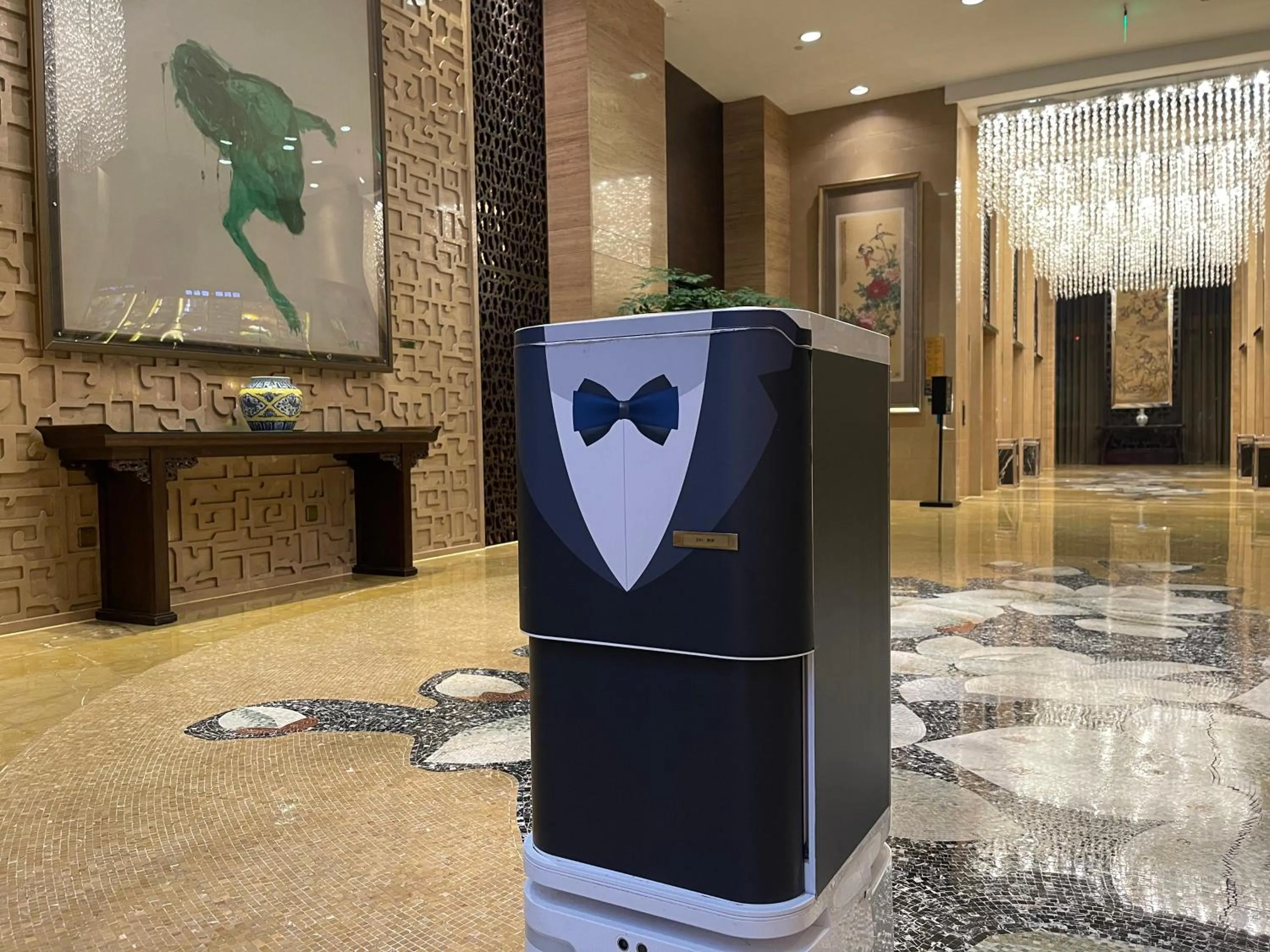 concierge in InterContinental Century City Chengdu