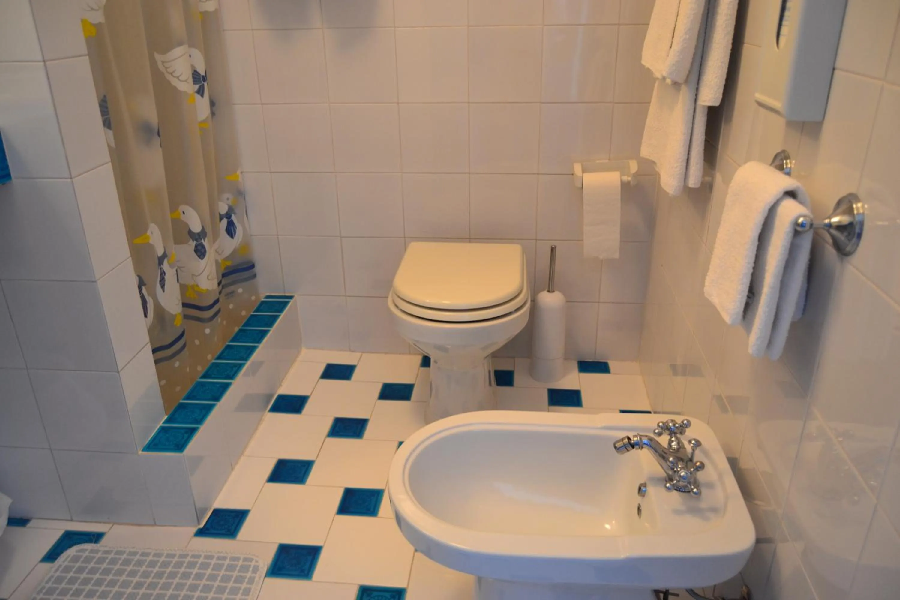 Bathroom in Hotel La Lampara