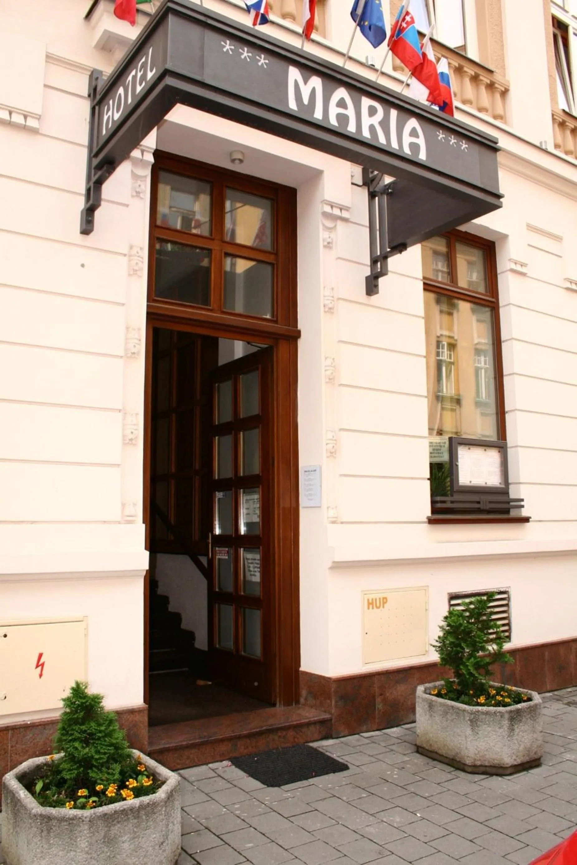 Facade/entrance in Hotel Maria