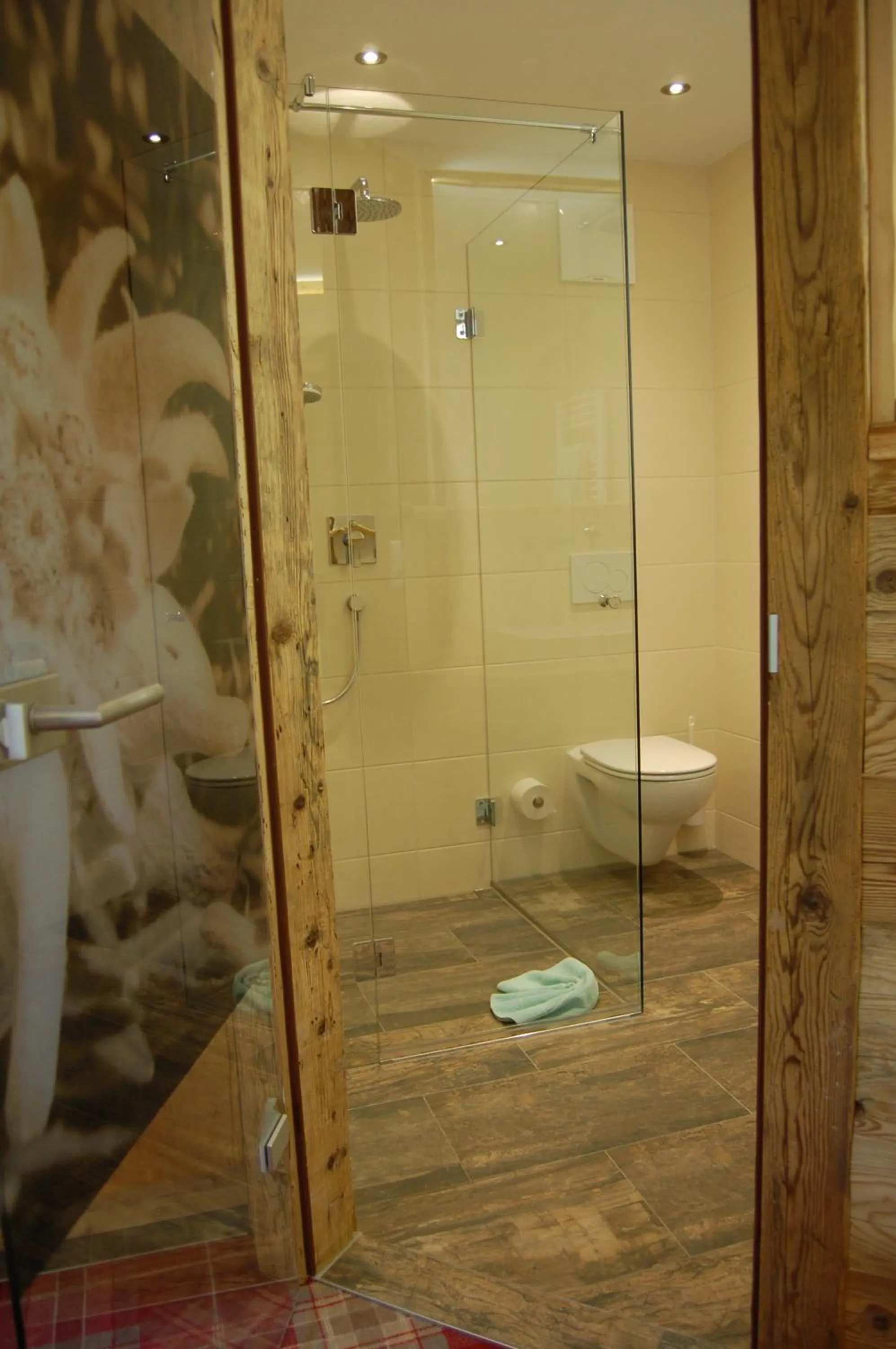 Bathroom in Hotel Schweizerhof