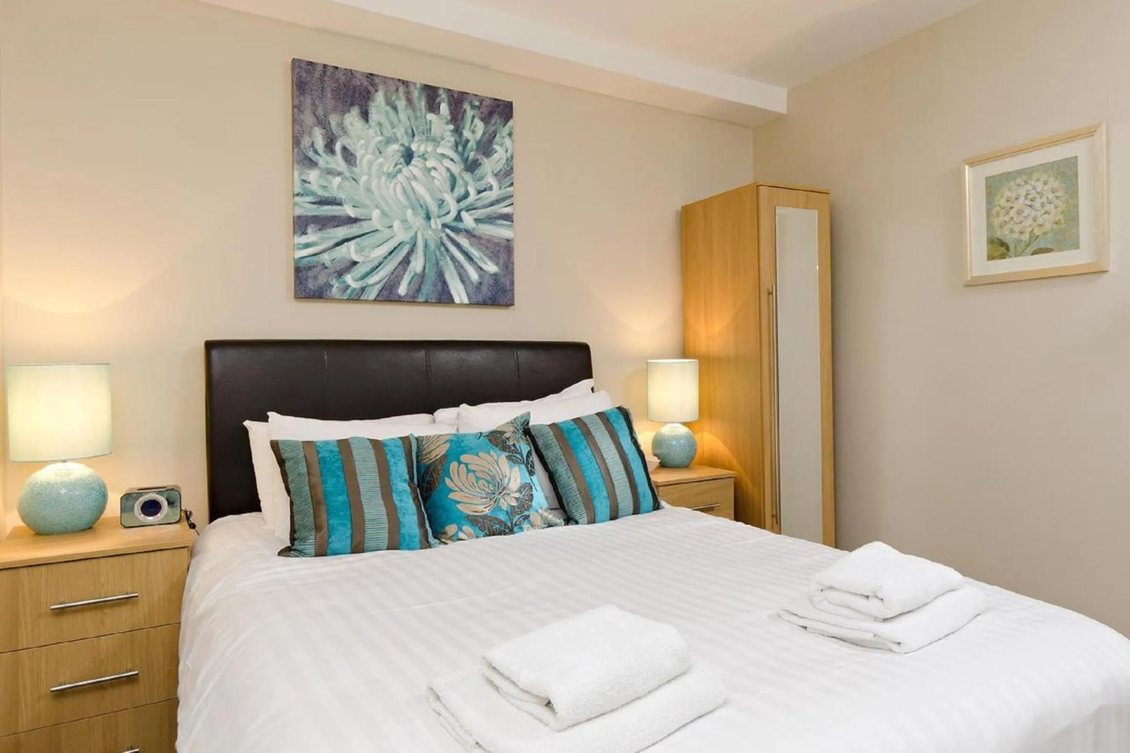 Bedroom, Bed in Hamilton Court Apartments from Your Stay Bristol