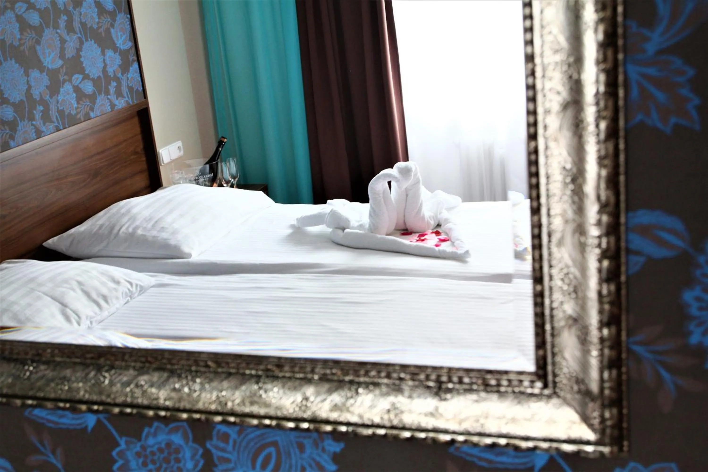 Decorative detail, Bed in Hotel Baltaci U Náhonu