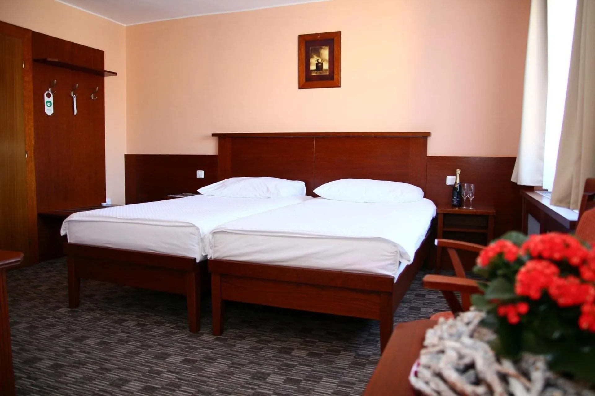 Bedroom, Bed in Hotel Baltaci U Náhonu