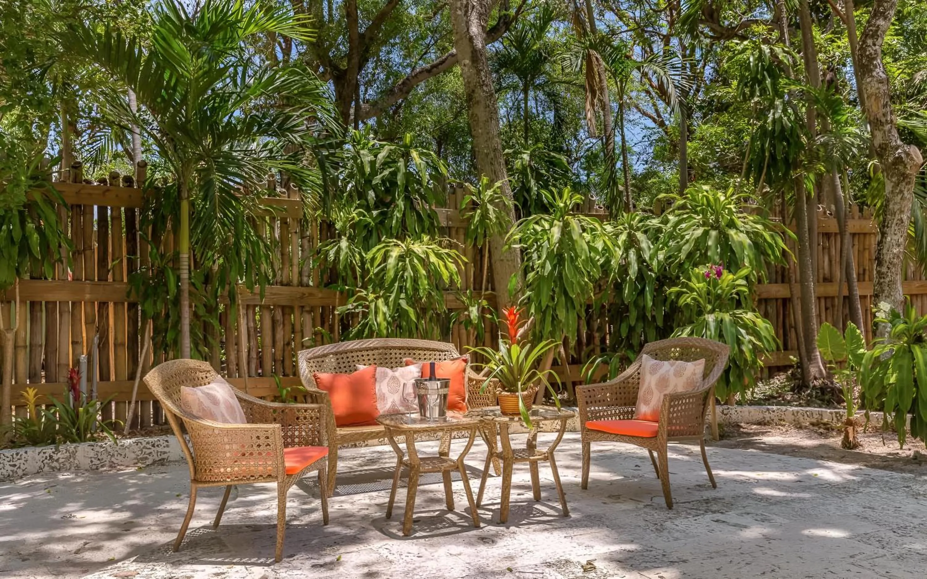 Garden in Largo Resort