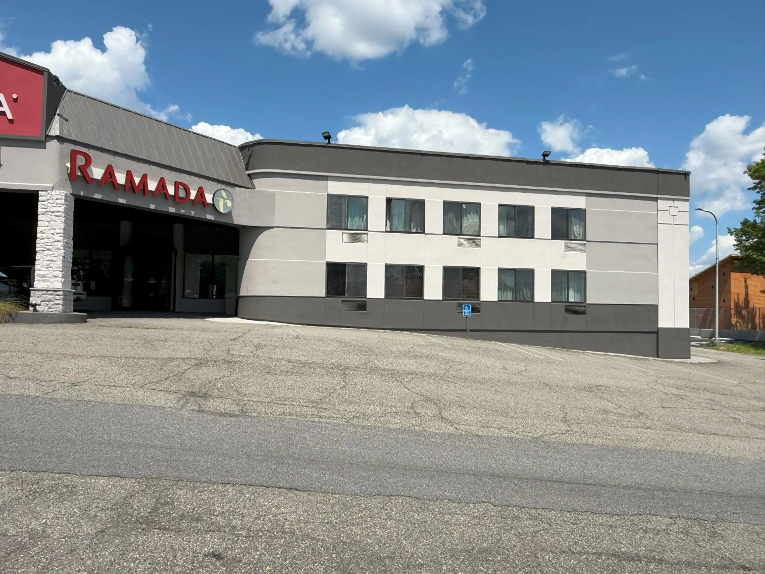 Ramada by Wyndham Newburgh/West Point