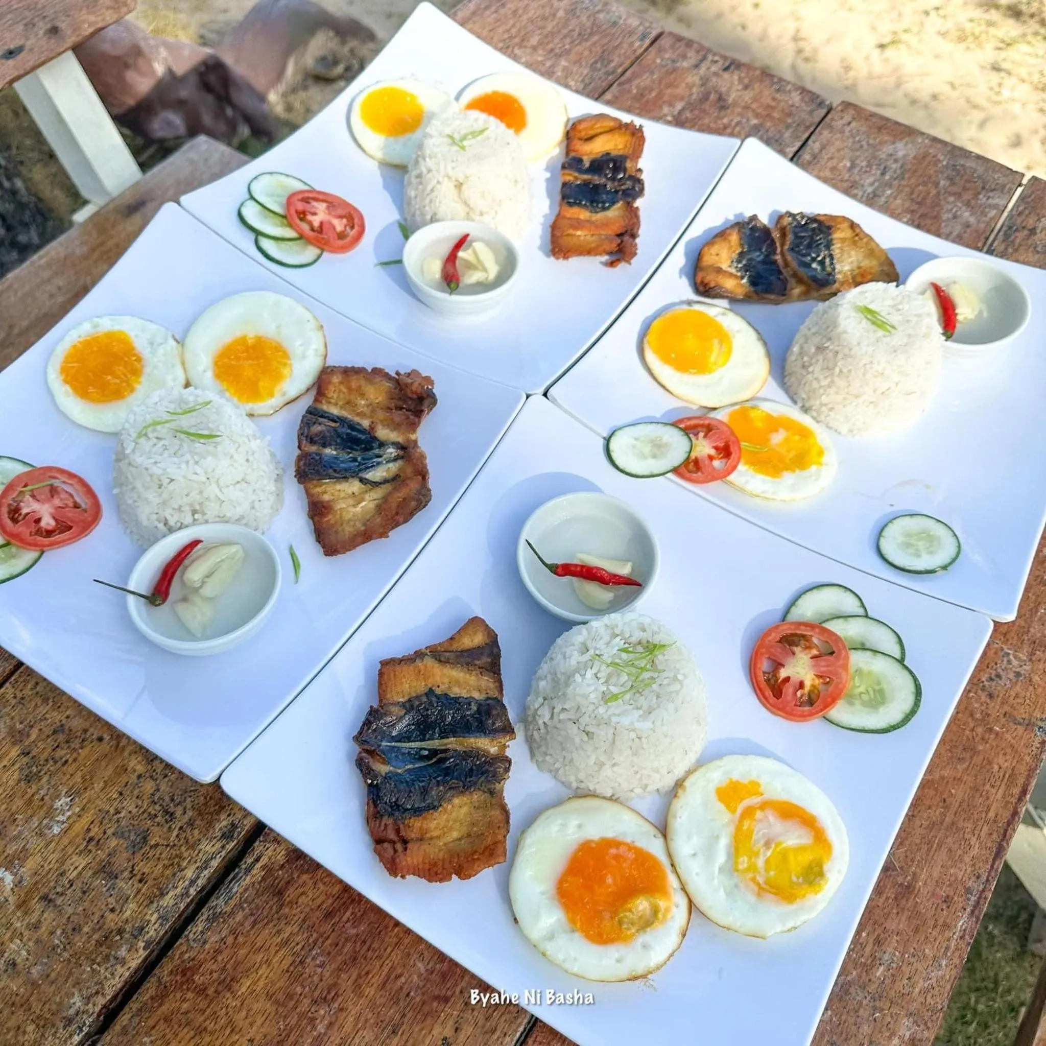 Hill Myna Beach Cottages