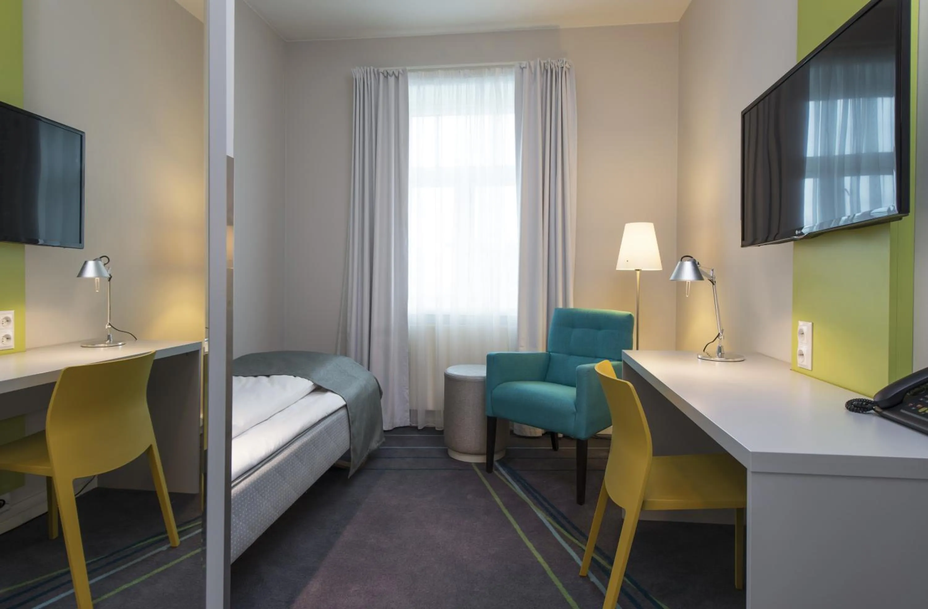 Photo of the whole room, Bed in Thon Hotel Trondheim