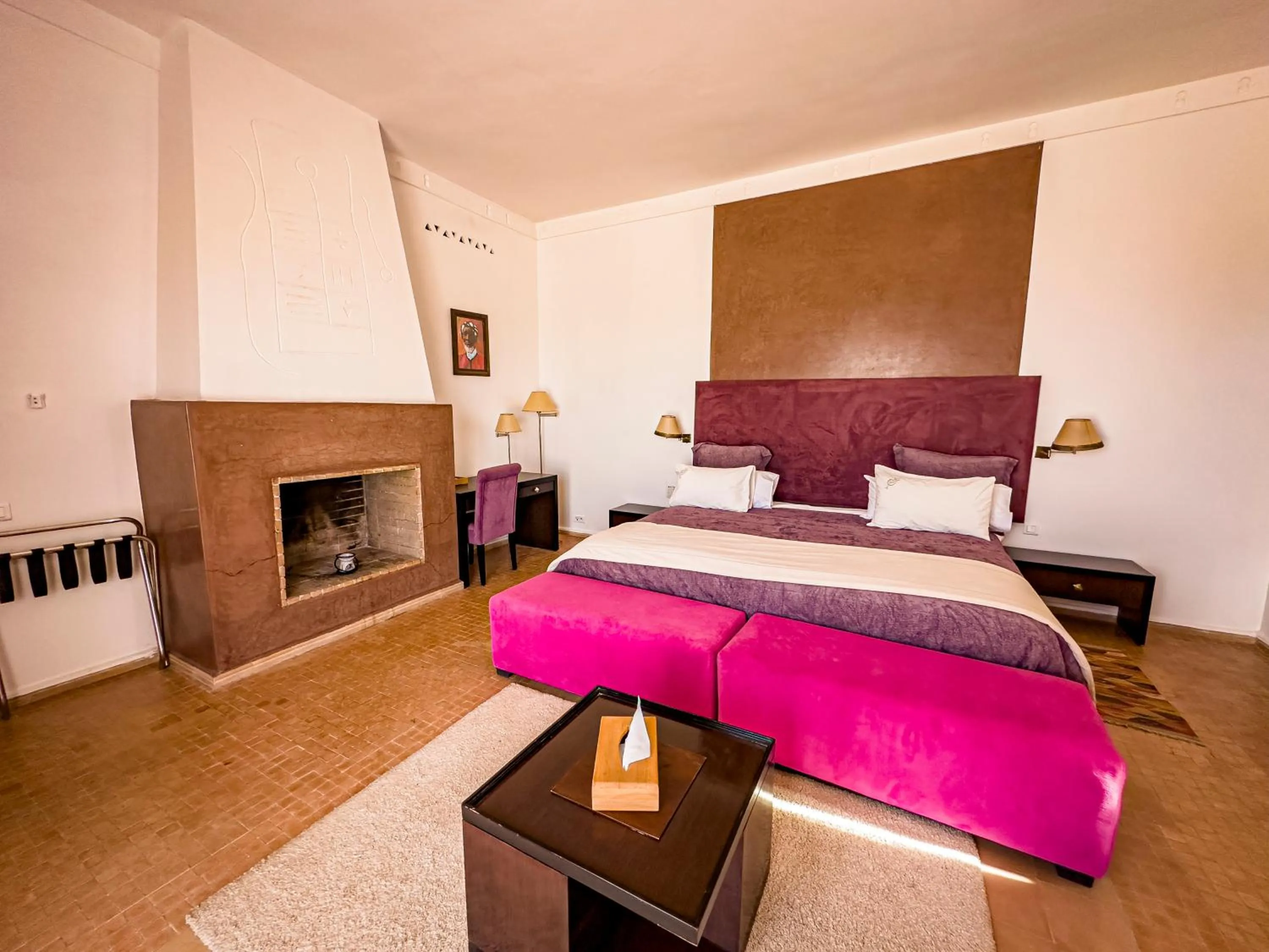 Bed in Kasbah Agounsane Hotel & Spa