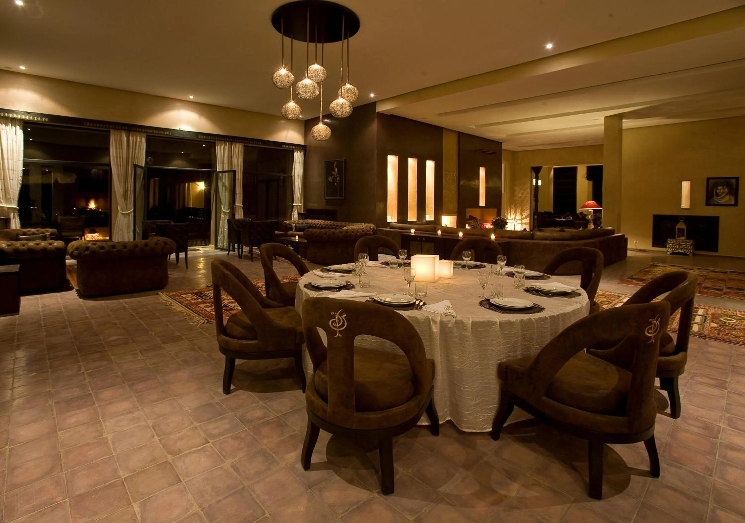 Restaurant/places to eat in Kasbah Agounsane Hotel & Spa