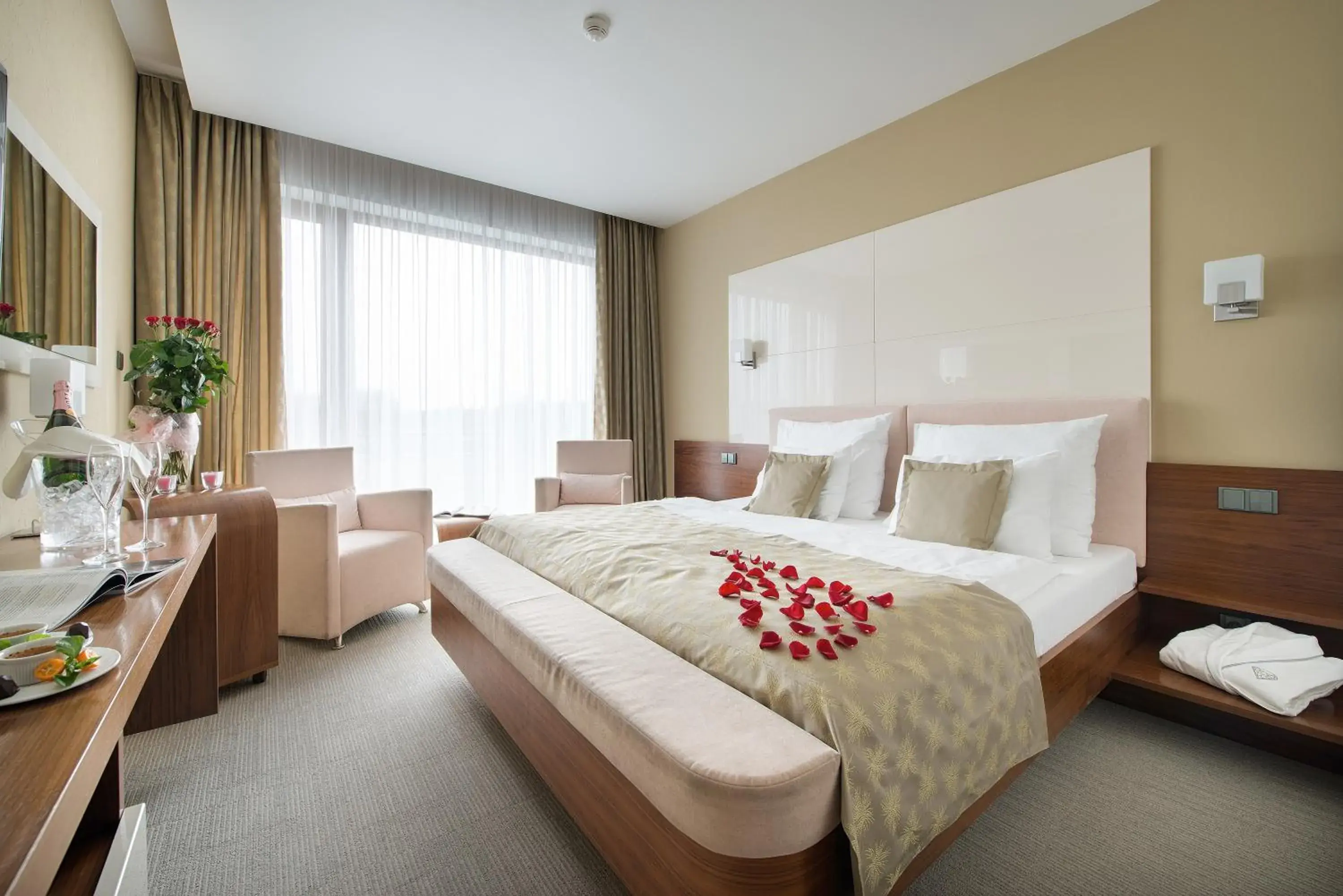 Superior Double Room in Wellness Hotel Diamant Superior Double Room in Wellness Hotel Diamant