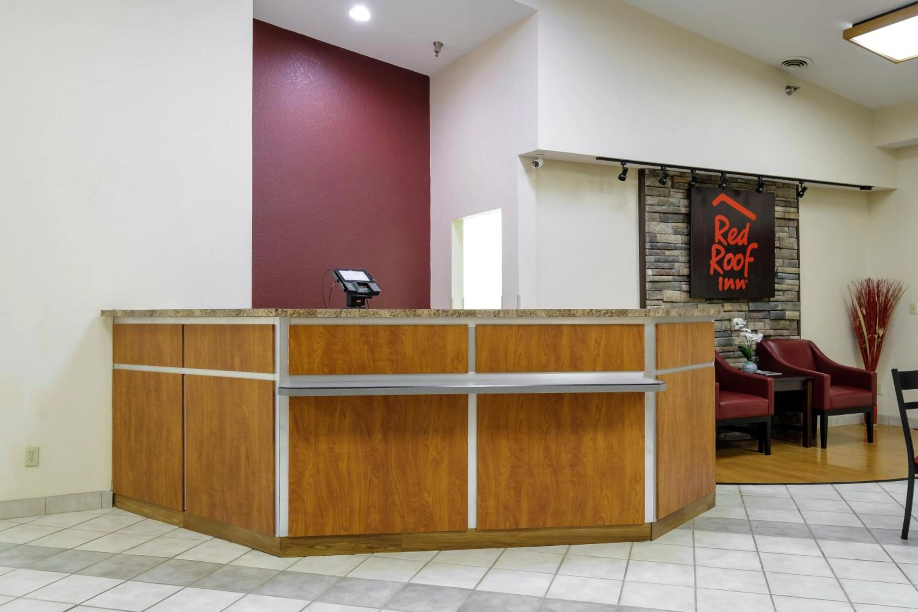 Lobby or reception in Red Roof Inn Holton