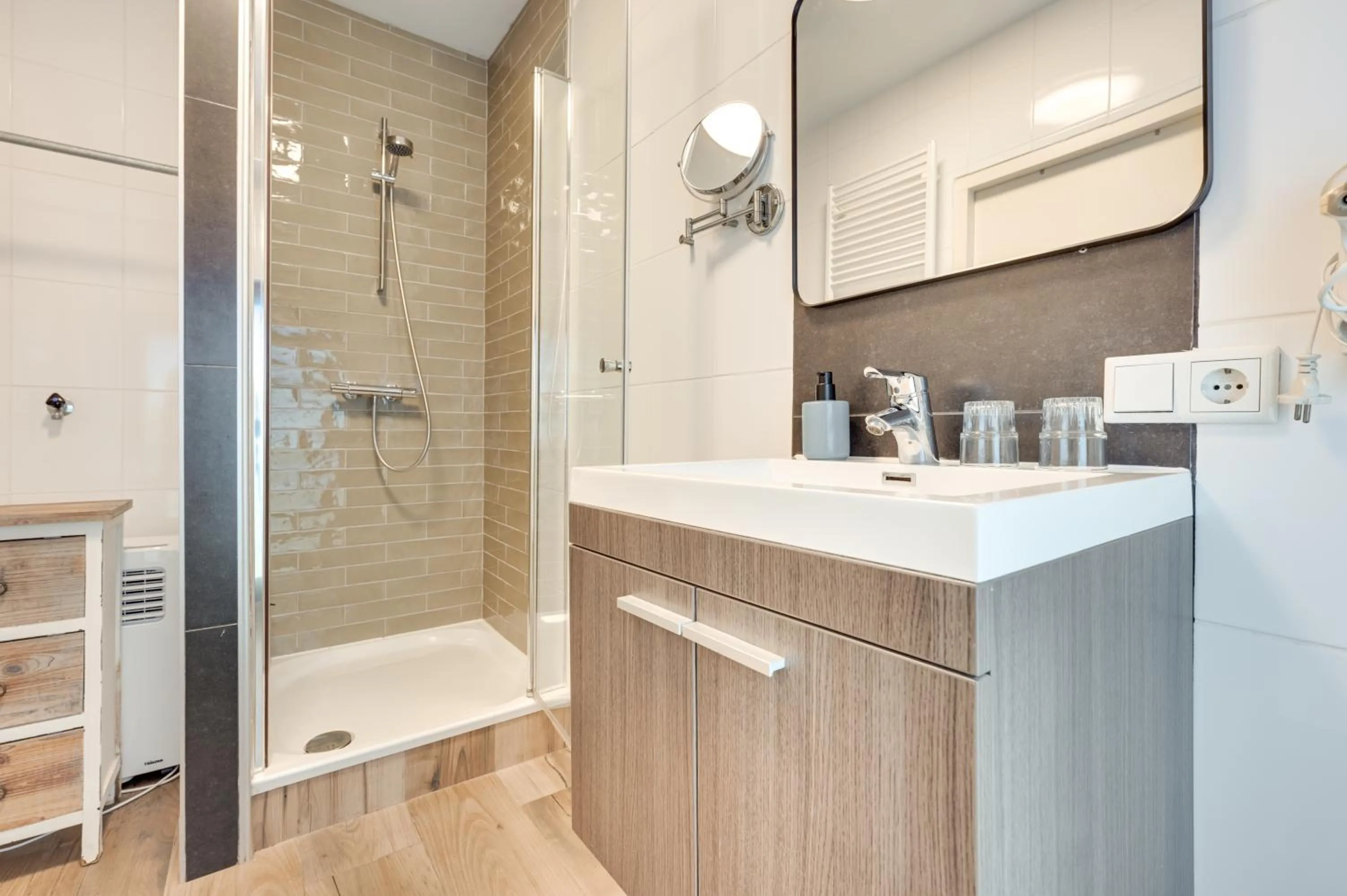 Shower in Hotel Zilt