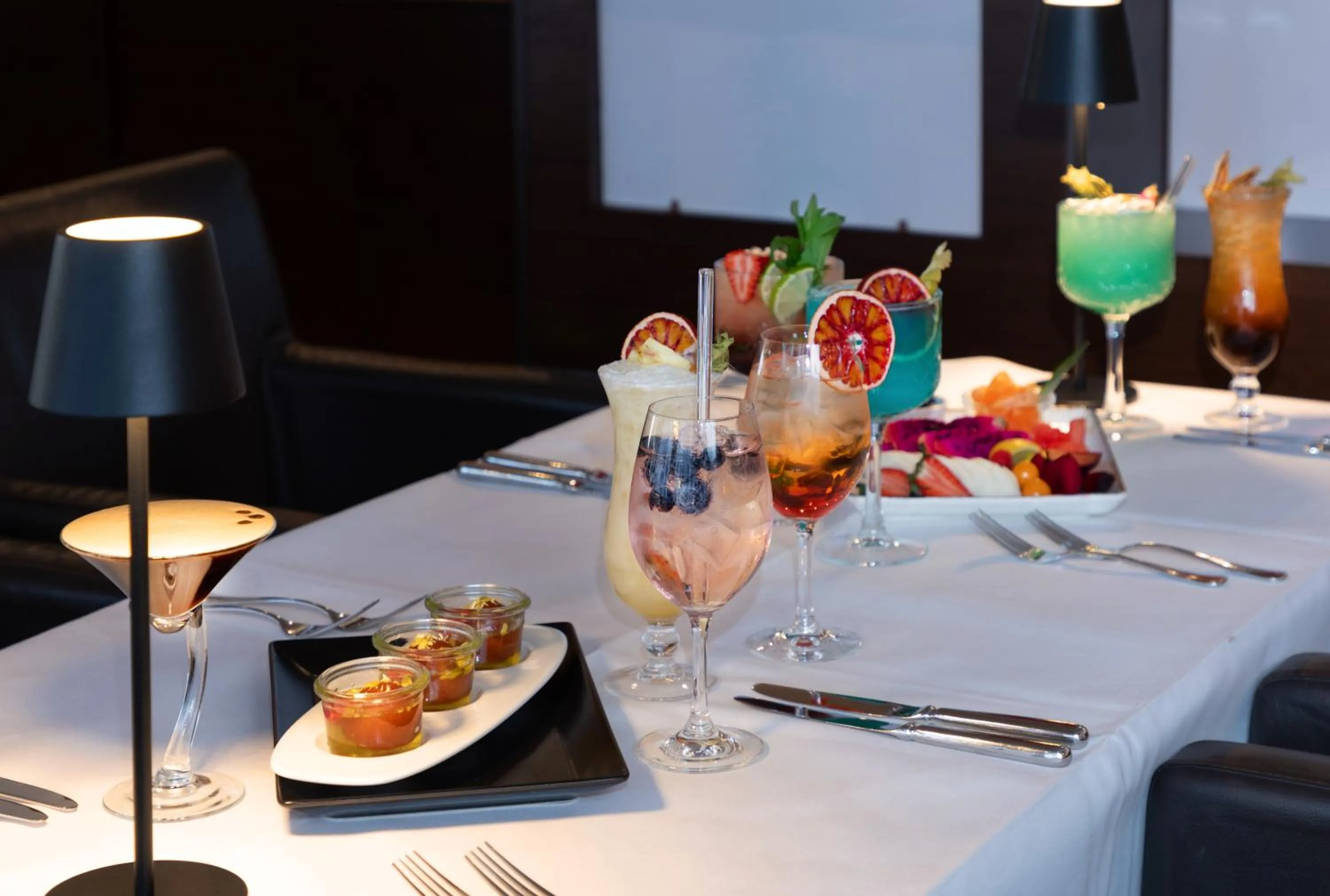 Restaurant/places to eat in H4 Hotel Frankfurt Messe