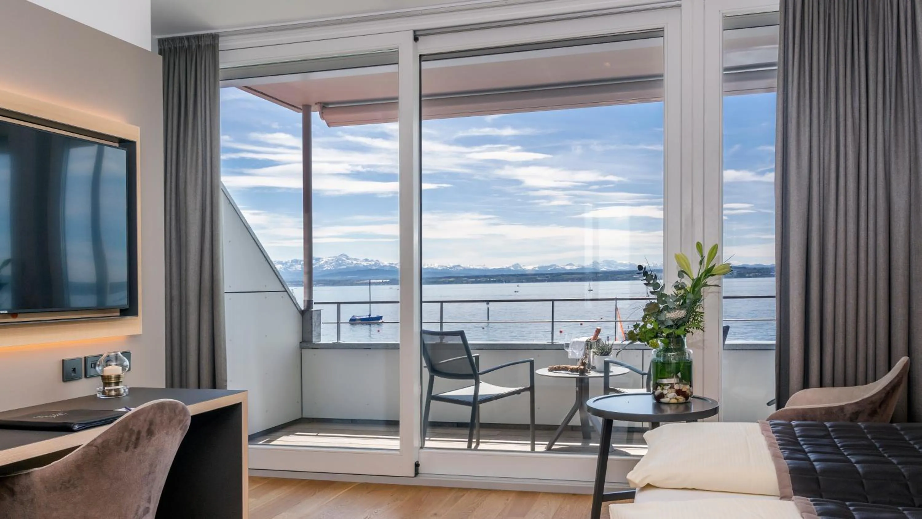 Lake view in Boutiquehotel zur Winzerstube - Adults Only