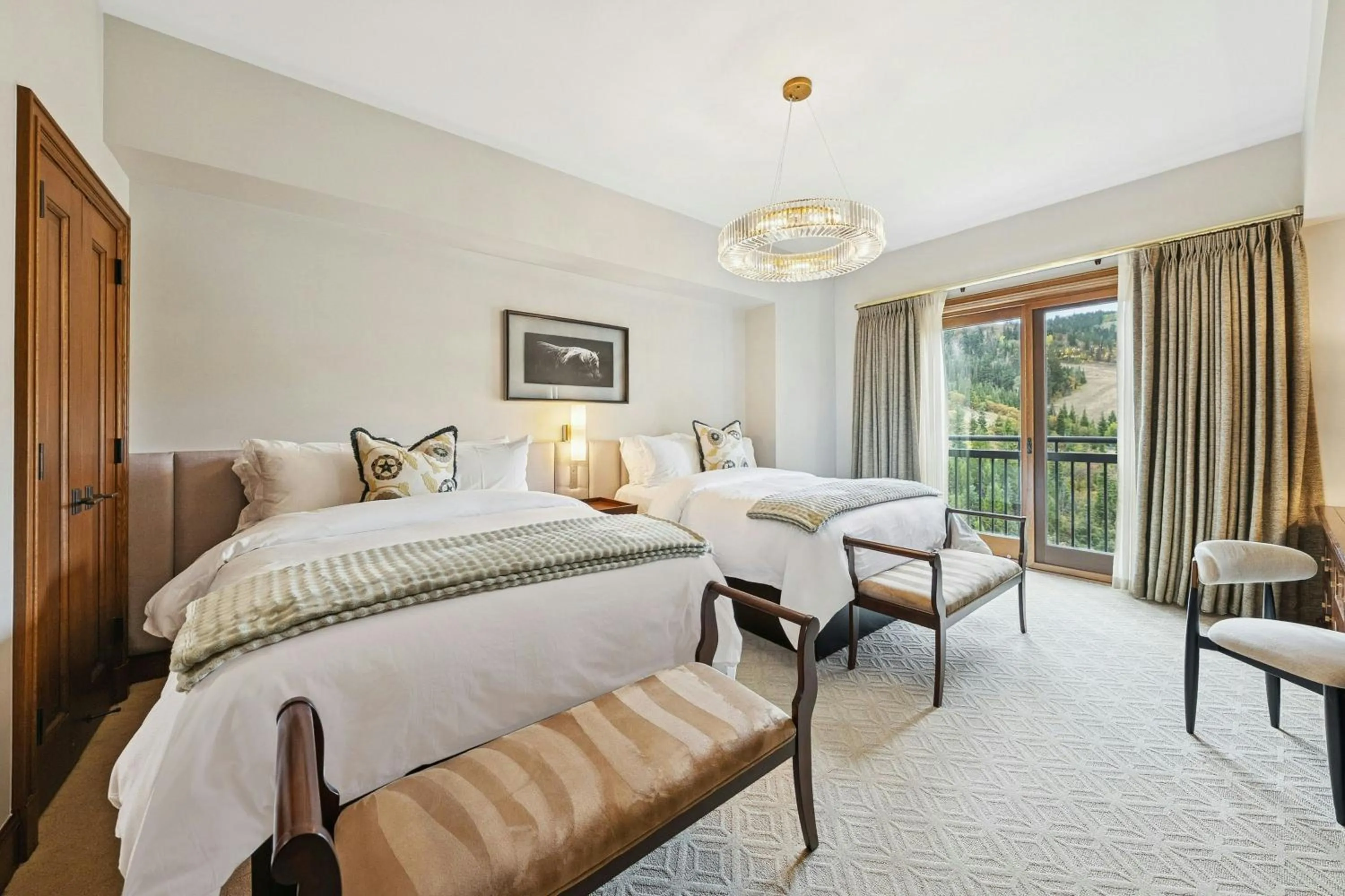 Bedroom, Bed in St. Regis Deer Valley