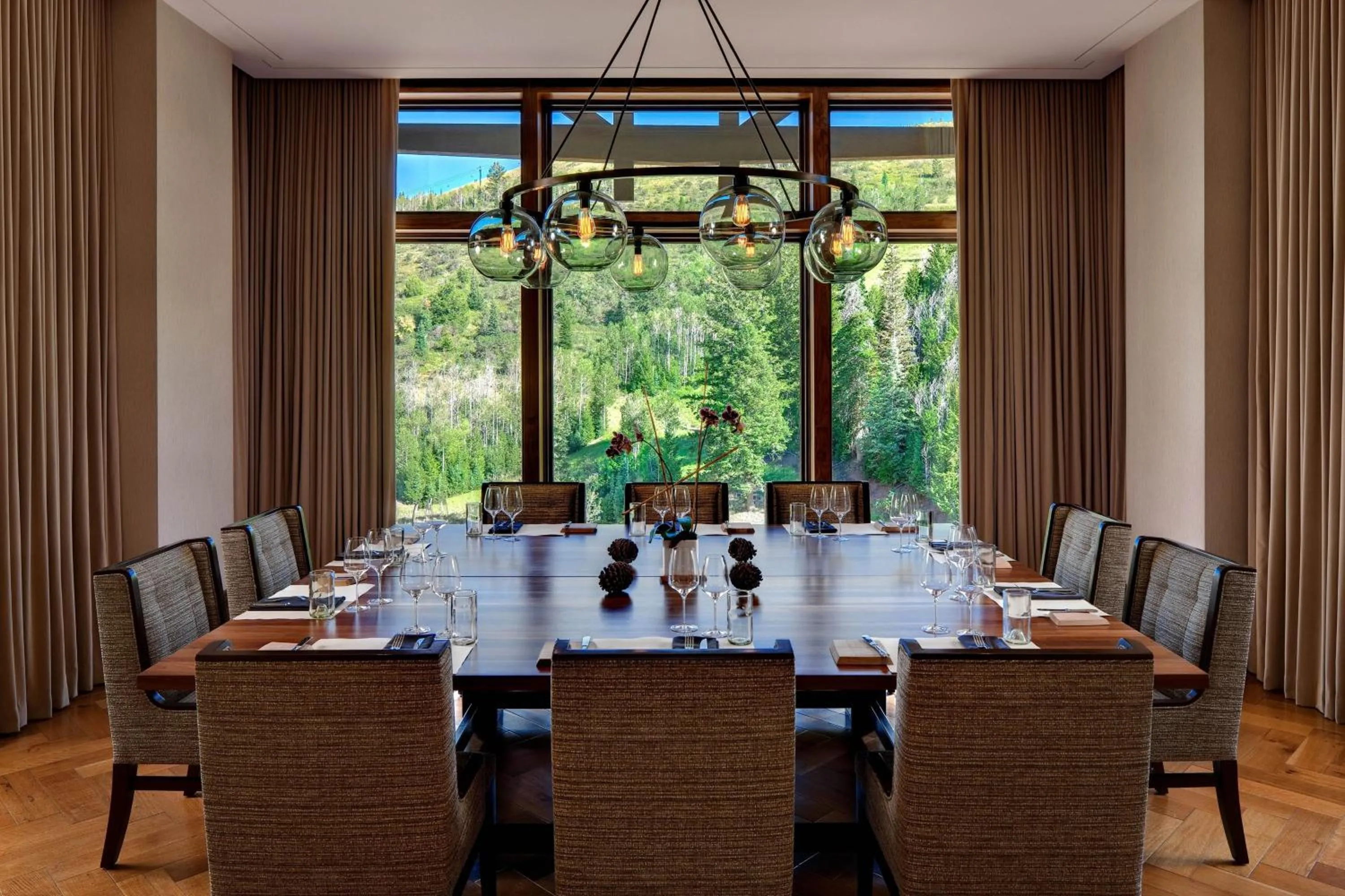 Restaurant/places to eat in St. Regis Deer Valley
