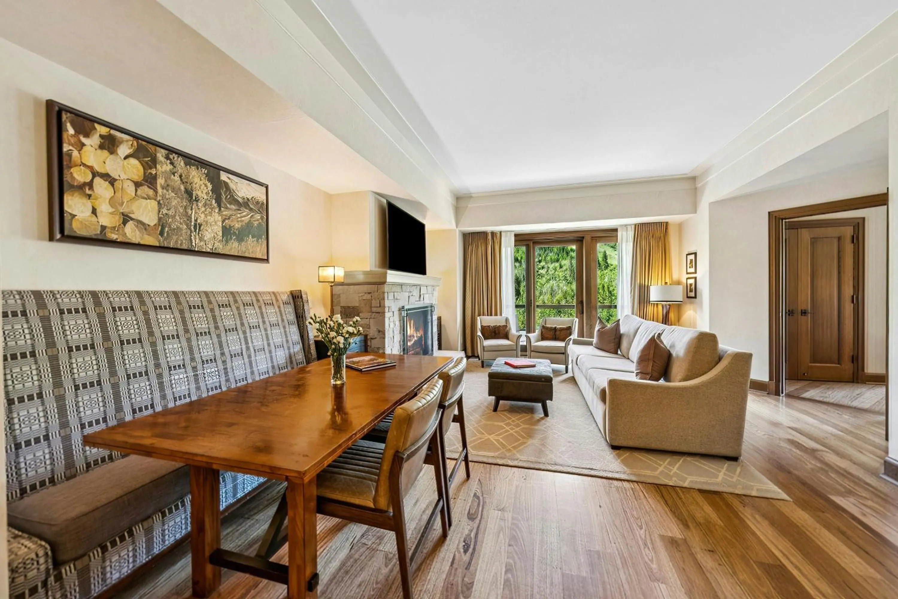 Photo of the whole room in St. Regis Deer Valley